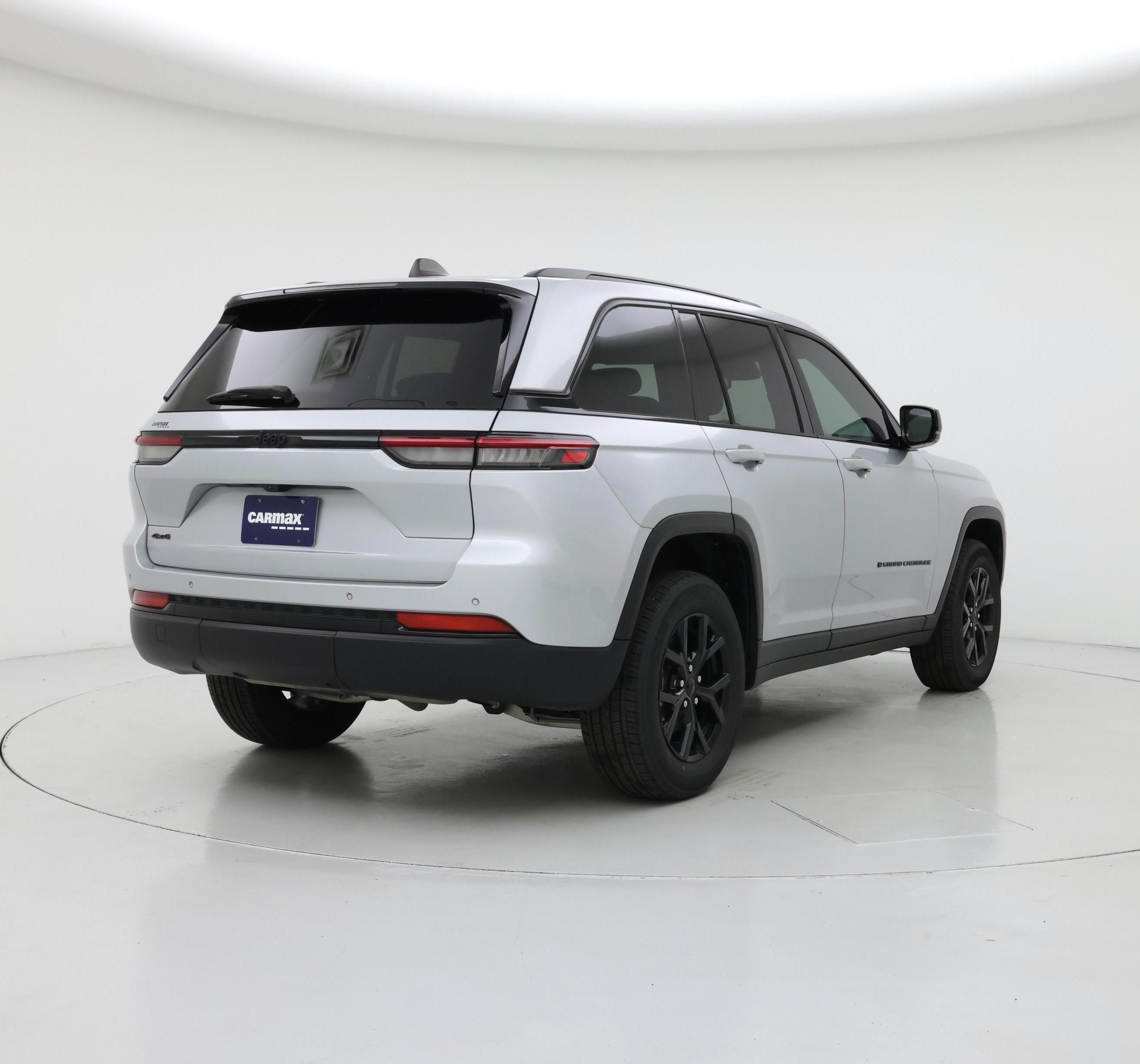 Thumbnail: 2024 Jeep Grand Cherokee - 8