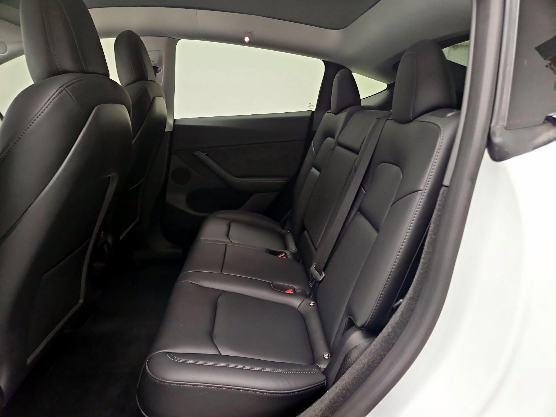 Thumbnail: 2023 Tesla Model Y - 16