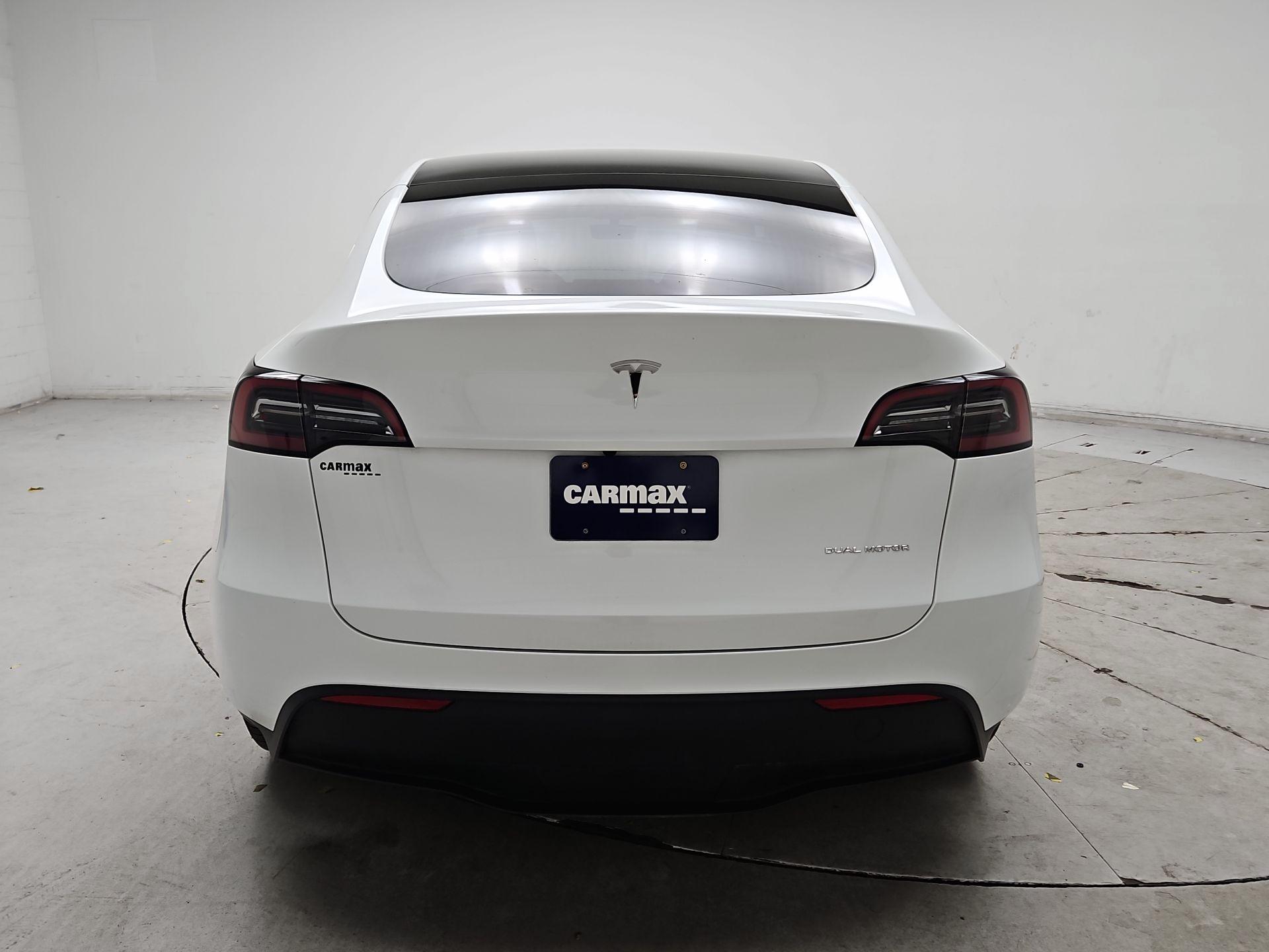 Thumbnail: 2023 Tesla Model Y - 6