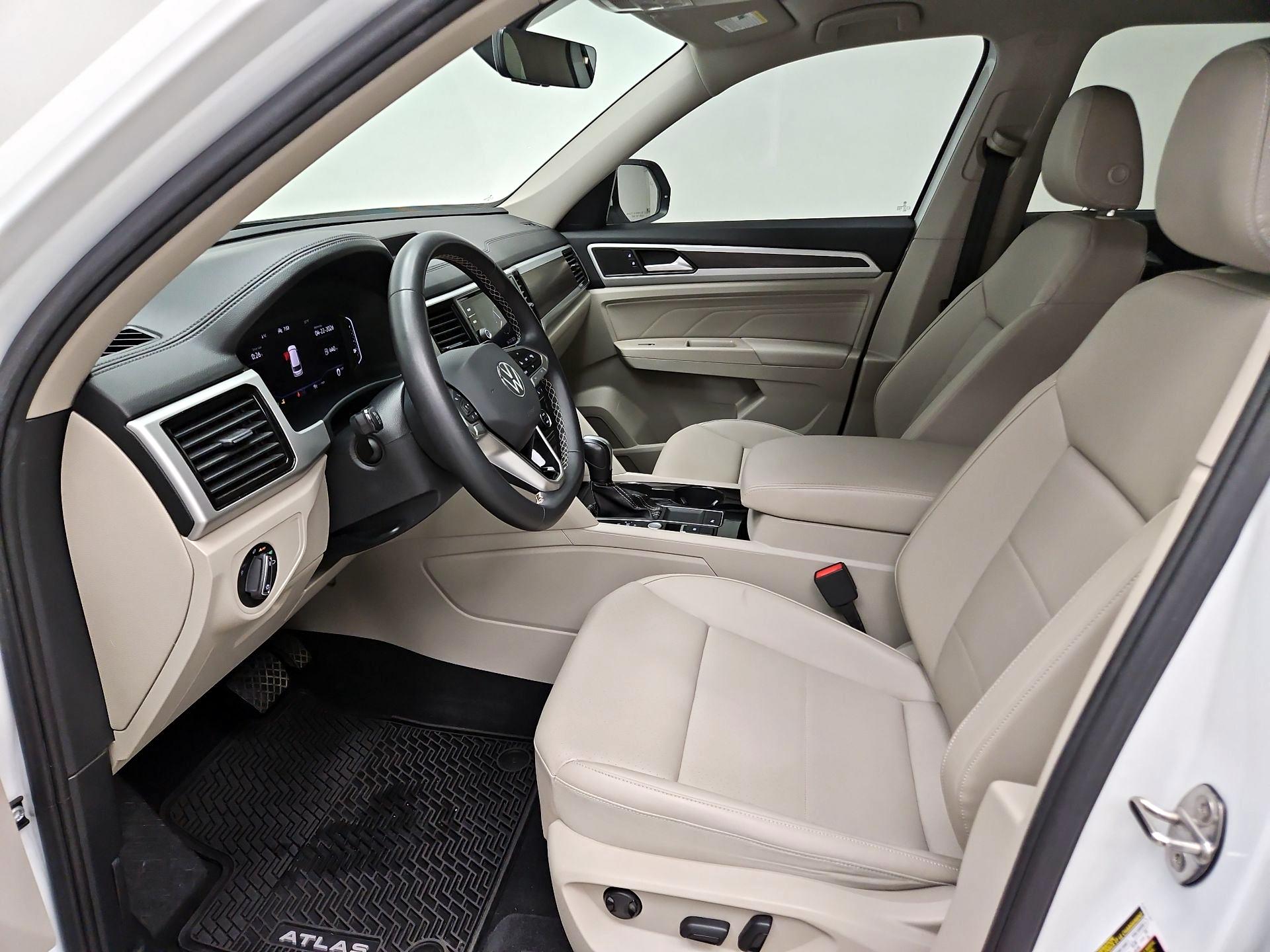 Thumbnail: 2023 Volkswagen Atlas - 11
