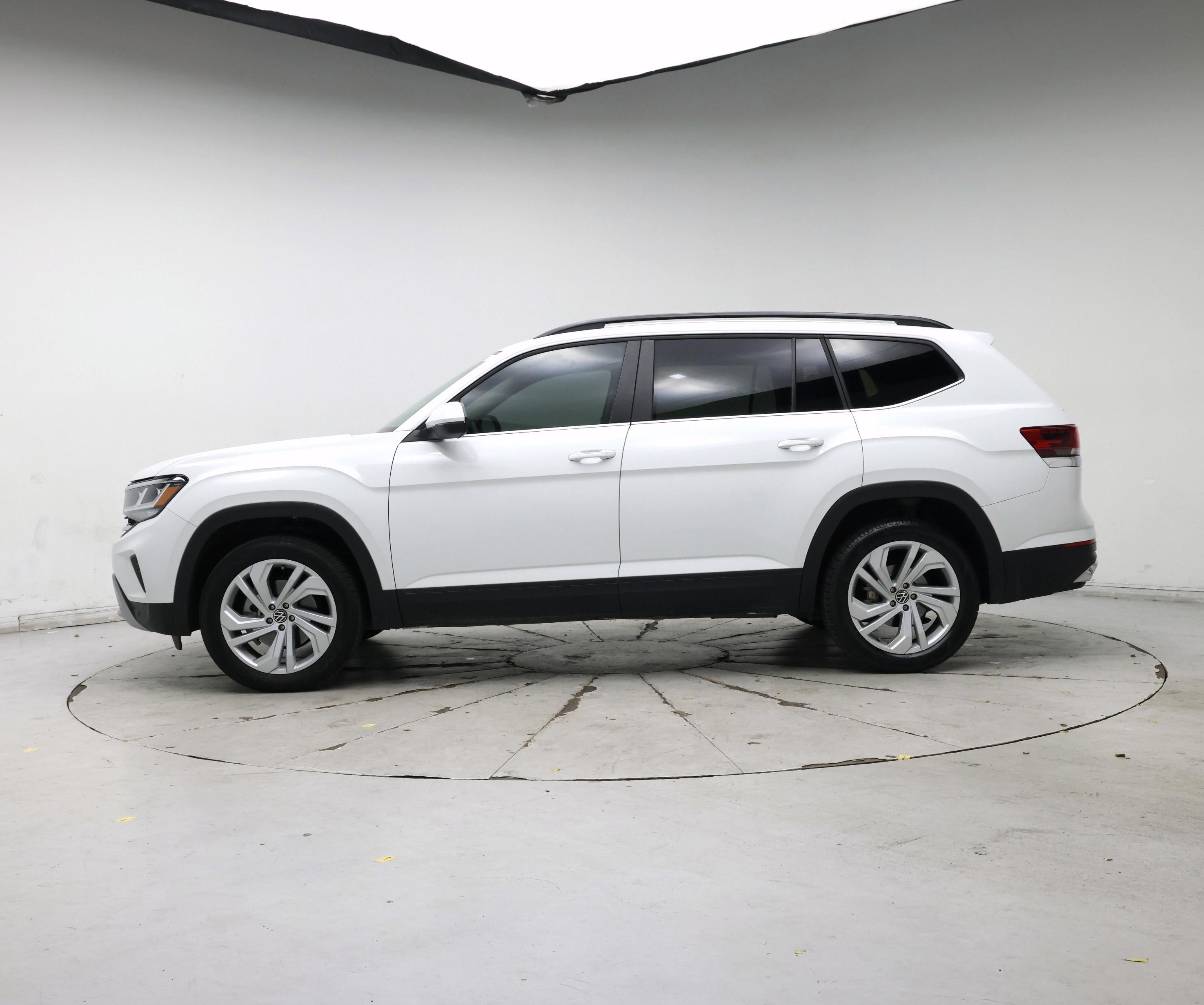 Thumbnail: 2023 Volkswagen Atlas - 3