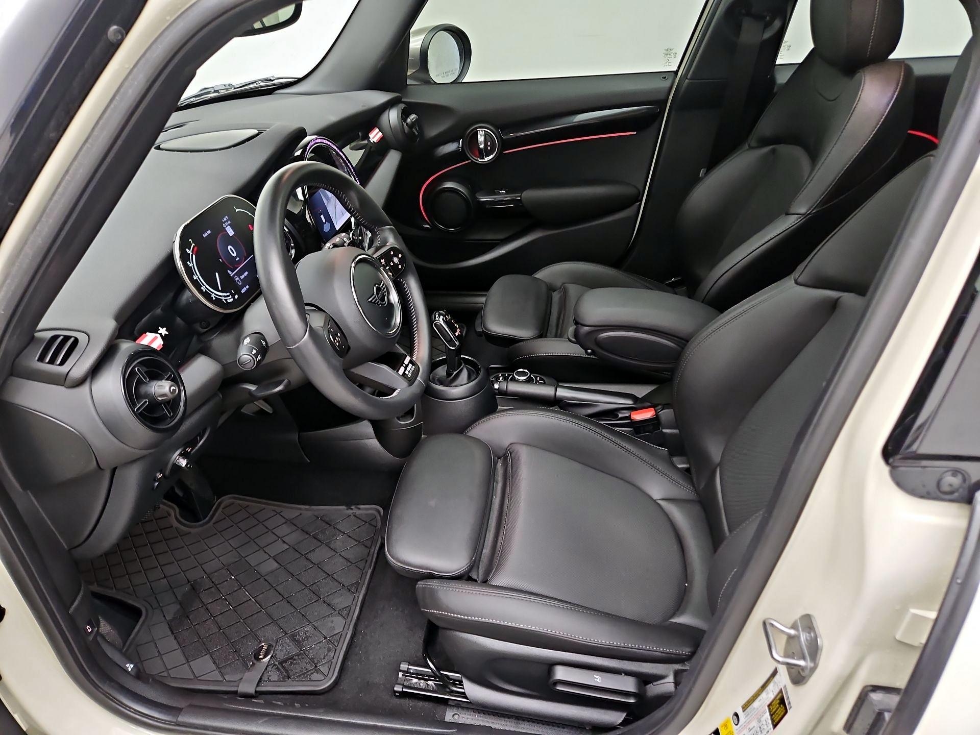 Thumbnail: 2023 MINI Cooper Hardtop - 9