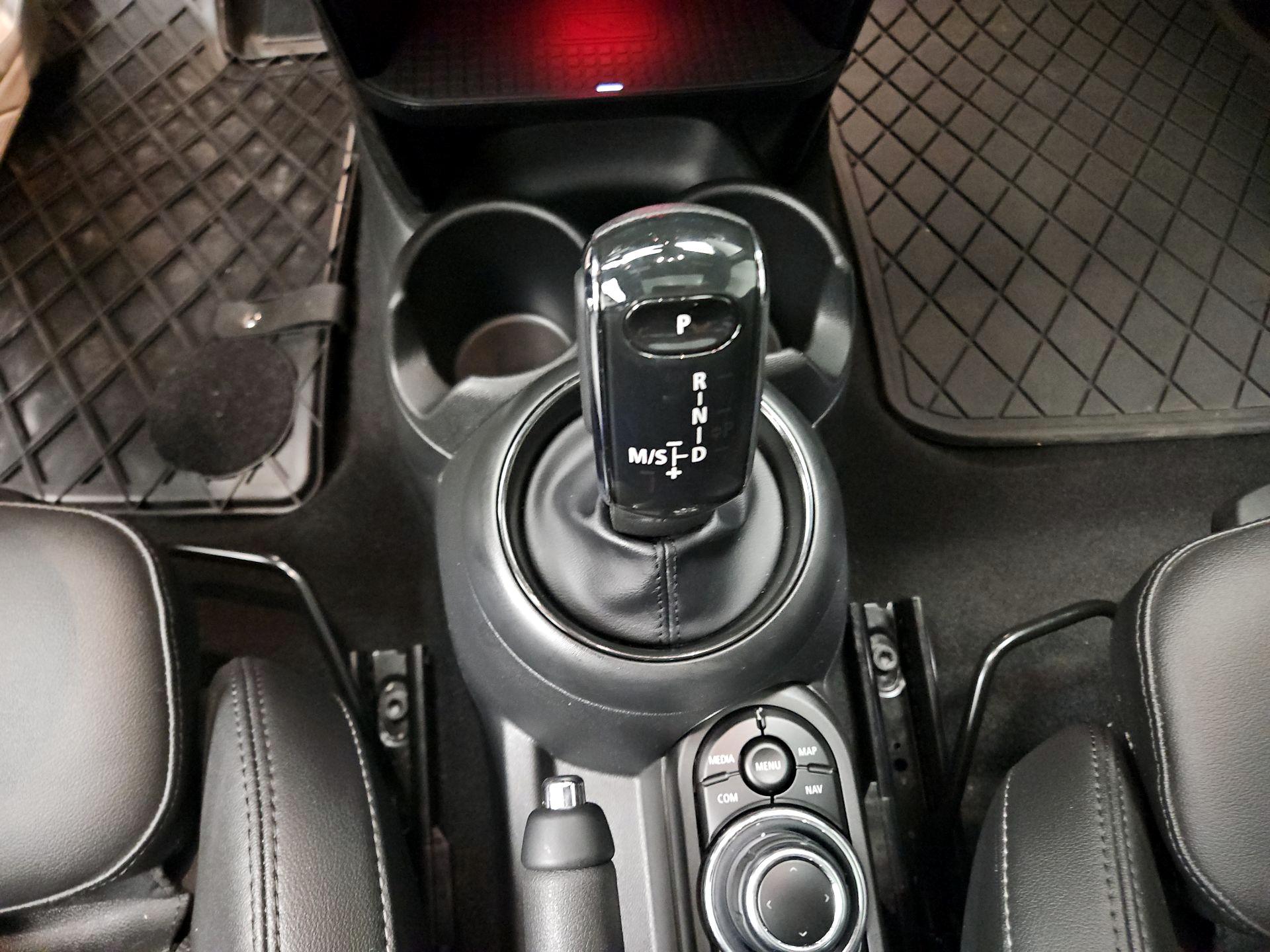 Thumbnail: 2023 MINI Cooper Hardtop - 15