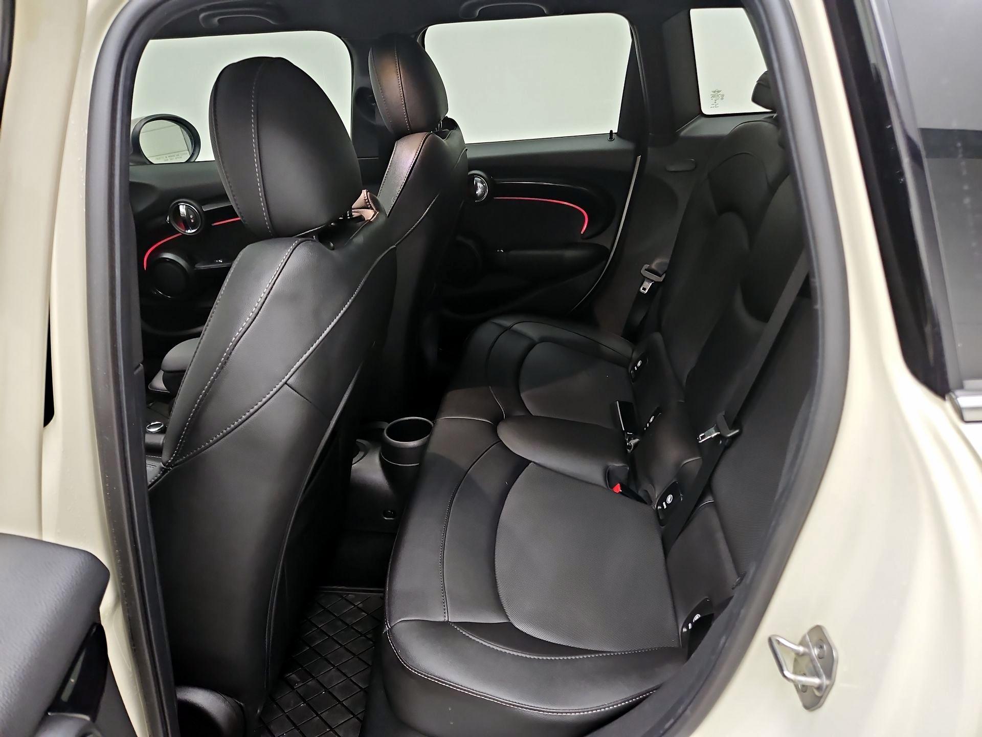 Thumbnail: 2023 MINI Cooper Hardtop - 18