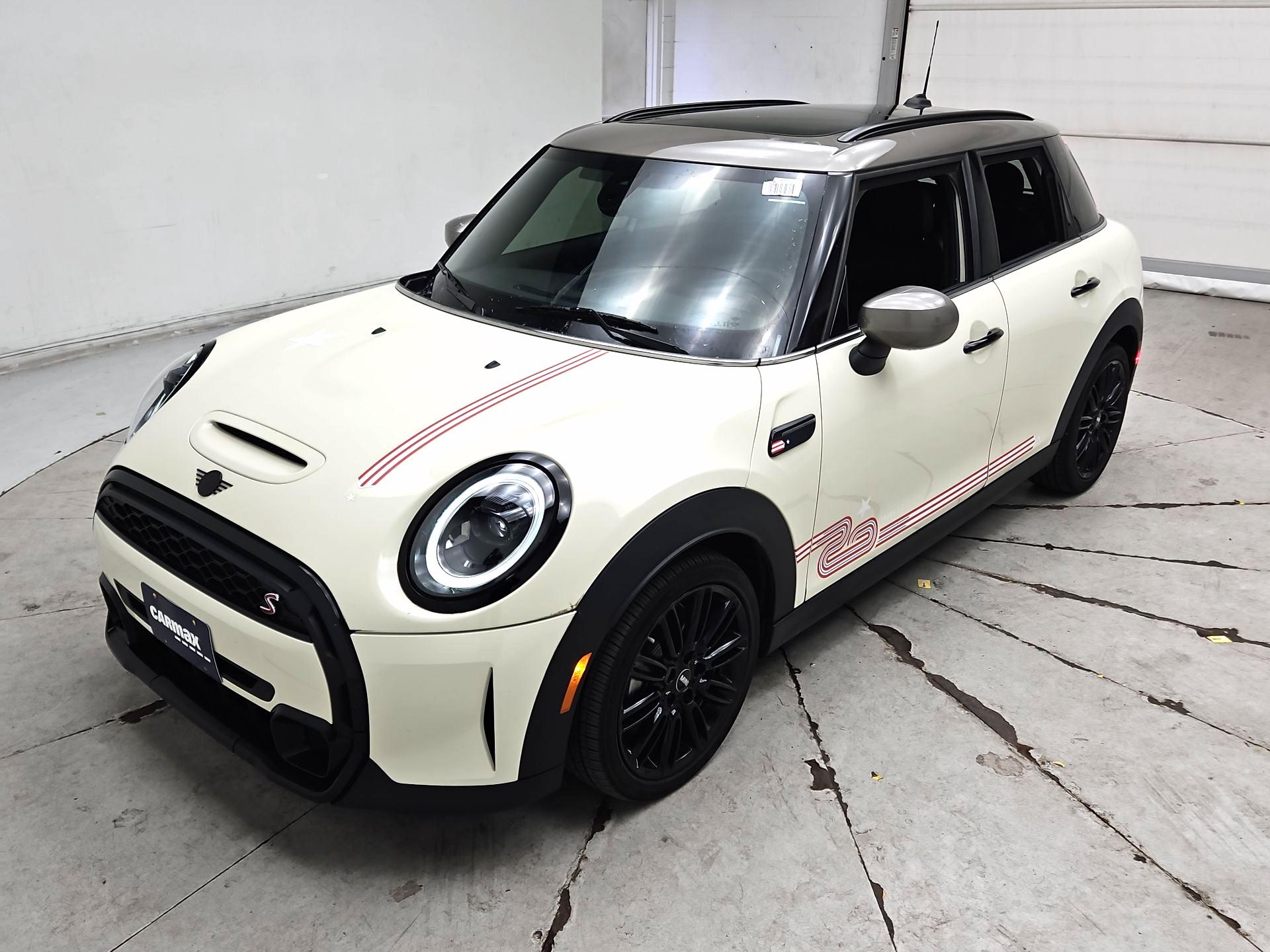 Thumbnail: 2023 MINI Cooper Hardtop - 3