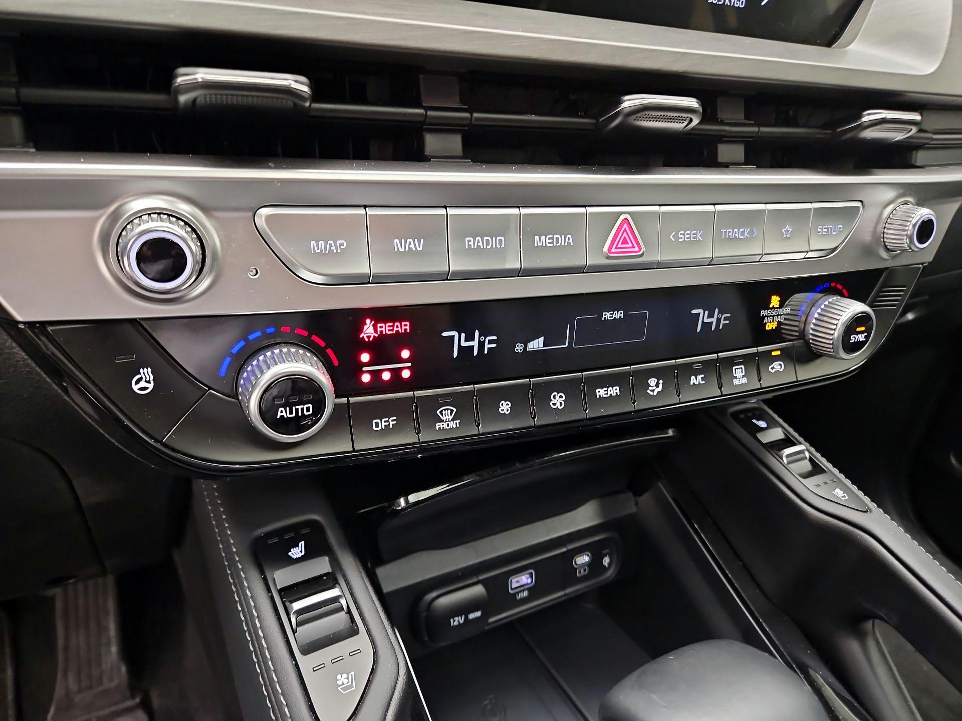 Thumbnail: 2024 Kia Telluride - 15