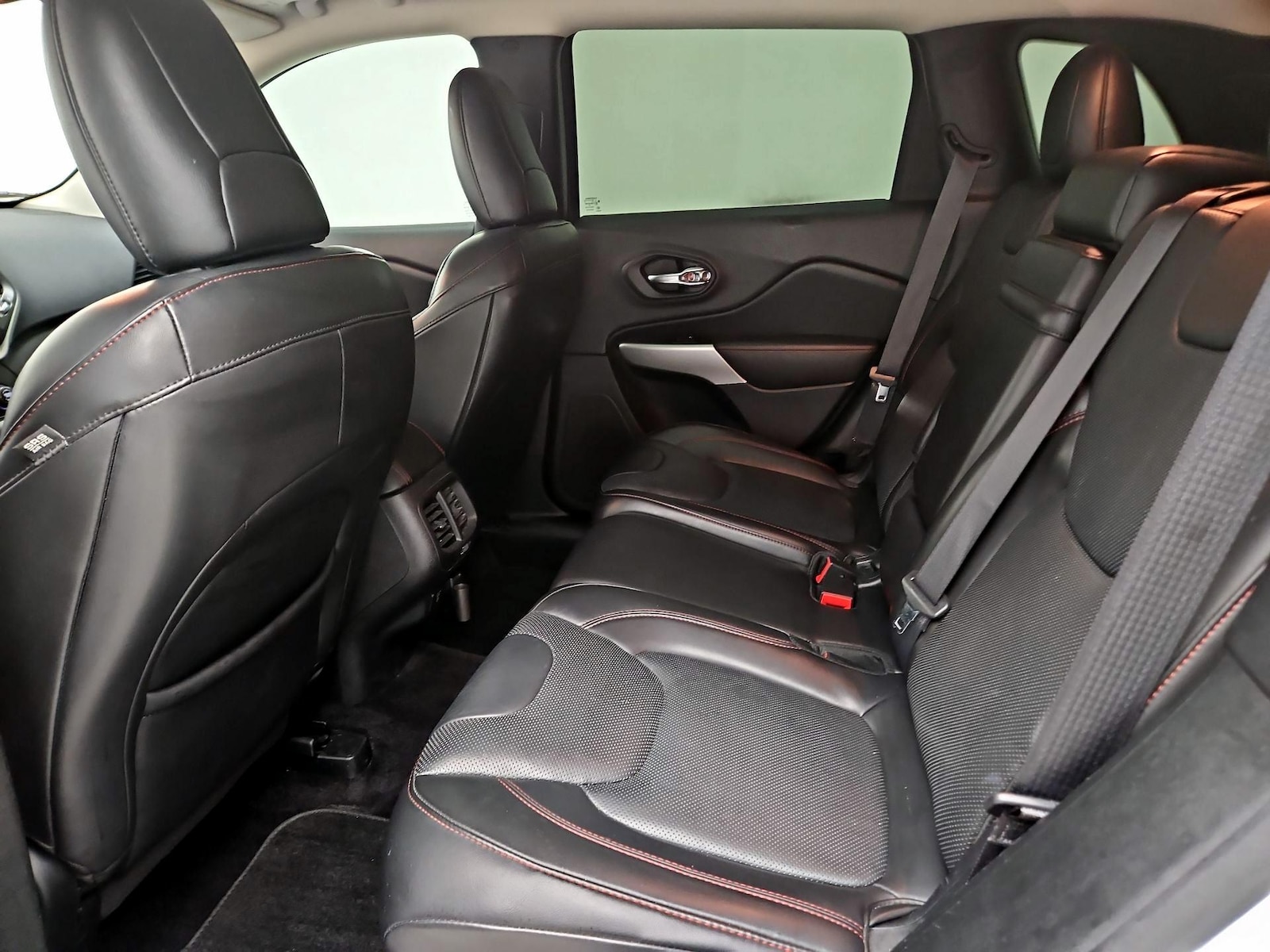 2018 Jeep Cherokee Trailhawk - Photo 21