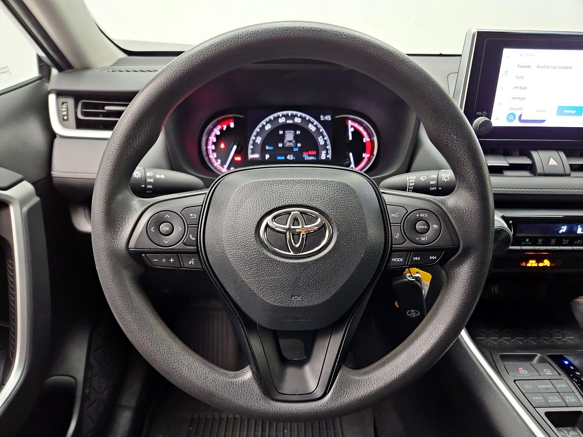 Thumbnail: 2023 Toyota RAV4 - 10