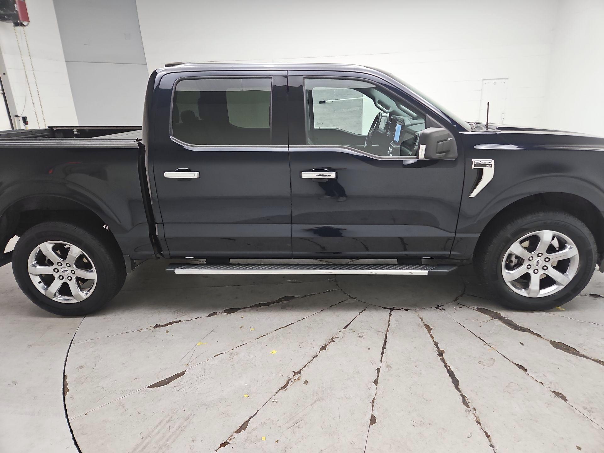 Thumbnail: 2022 Ford F-150 - 4