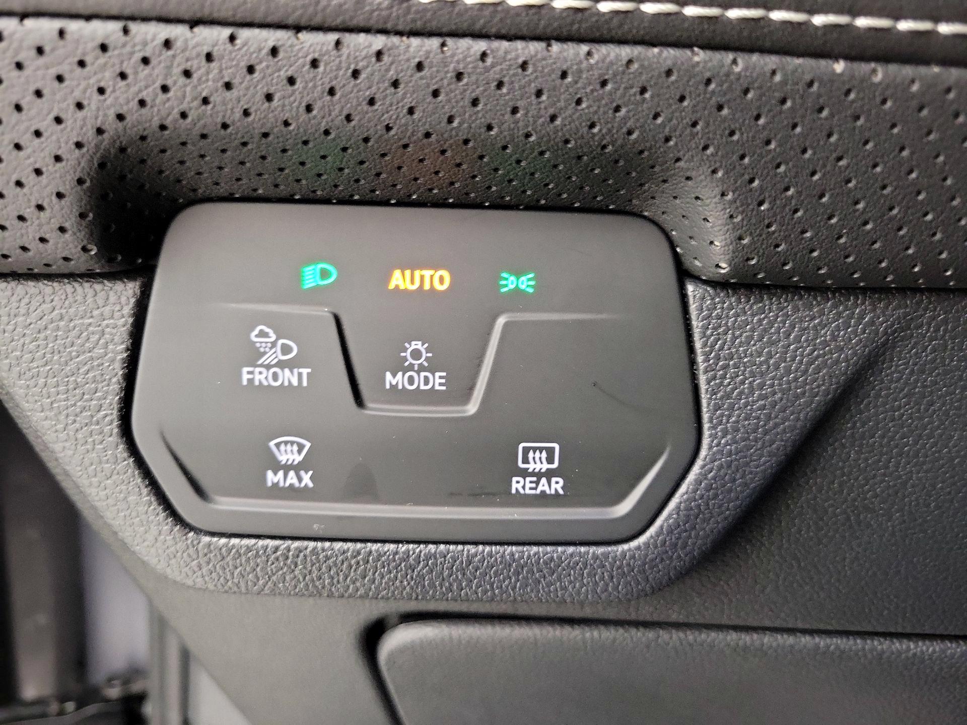 Thumbnail: 2024 Volkswagen Atlas - 13