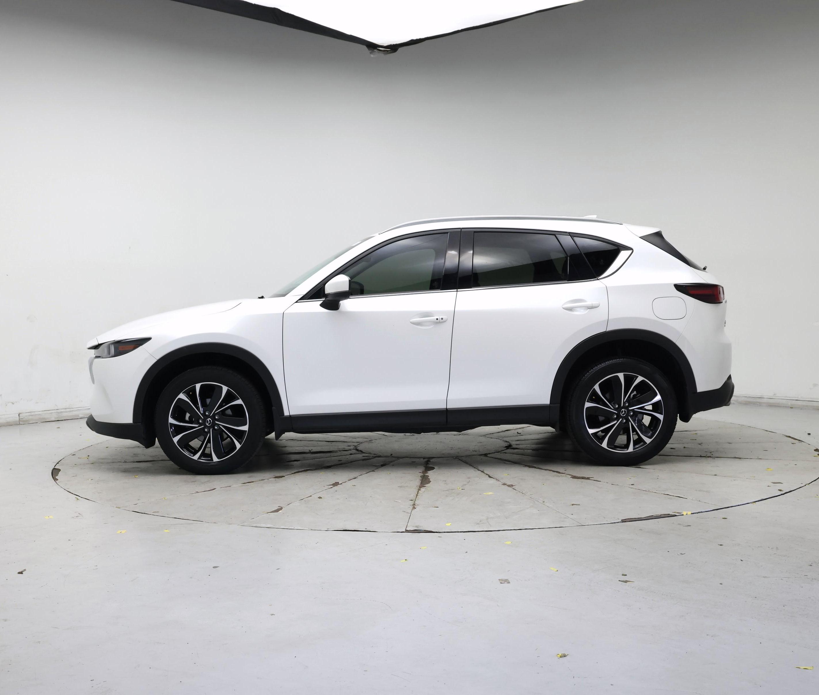 Thumbnail: 2022 Mazda CX-5 - 3