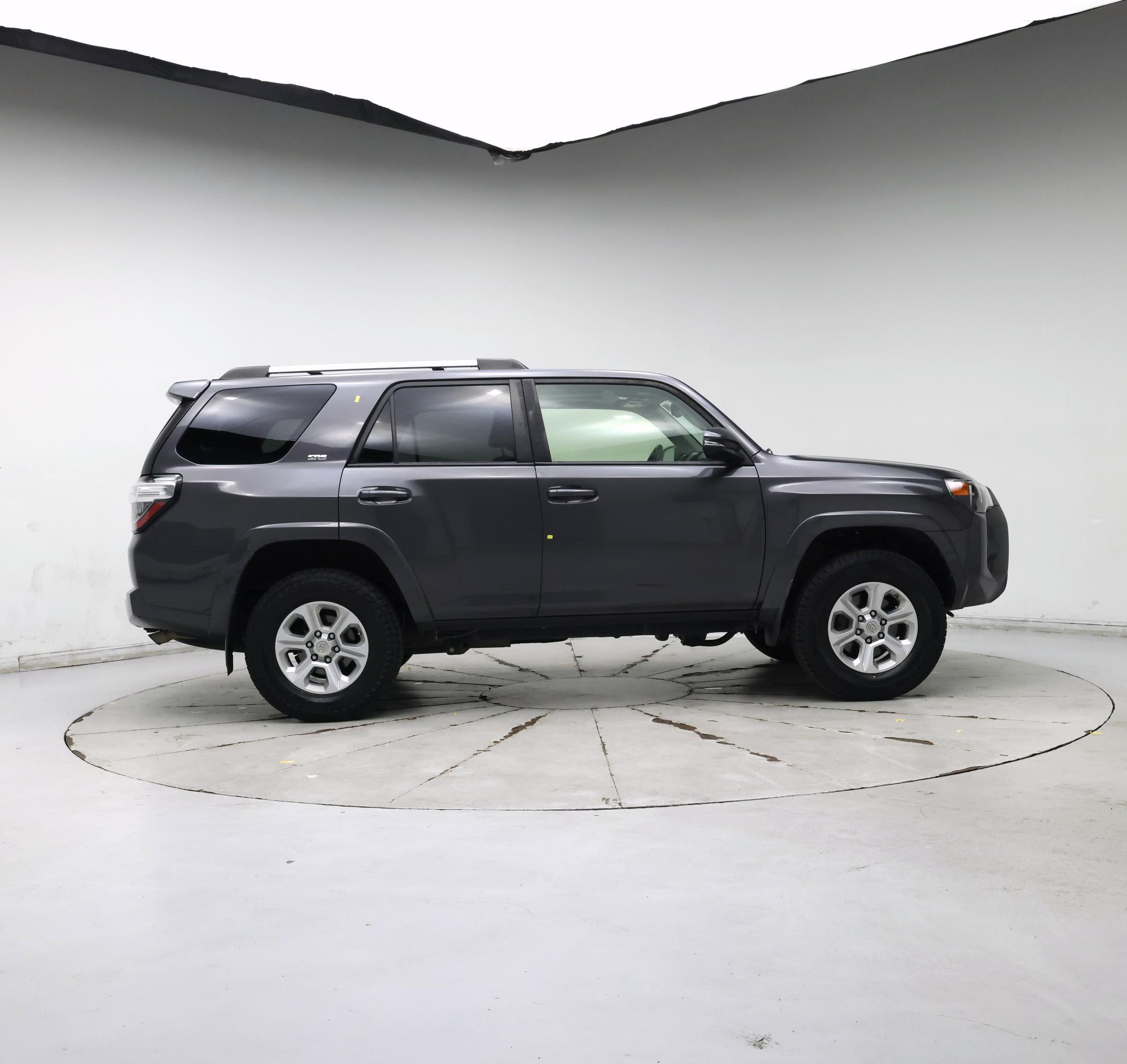 Thumbnail: 2020 Toyota 4Runner - 7