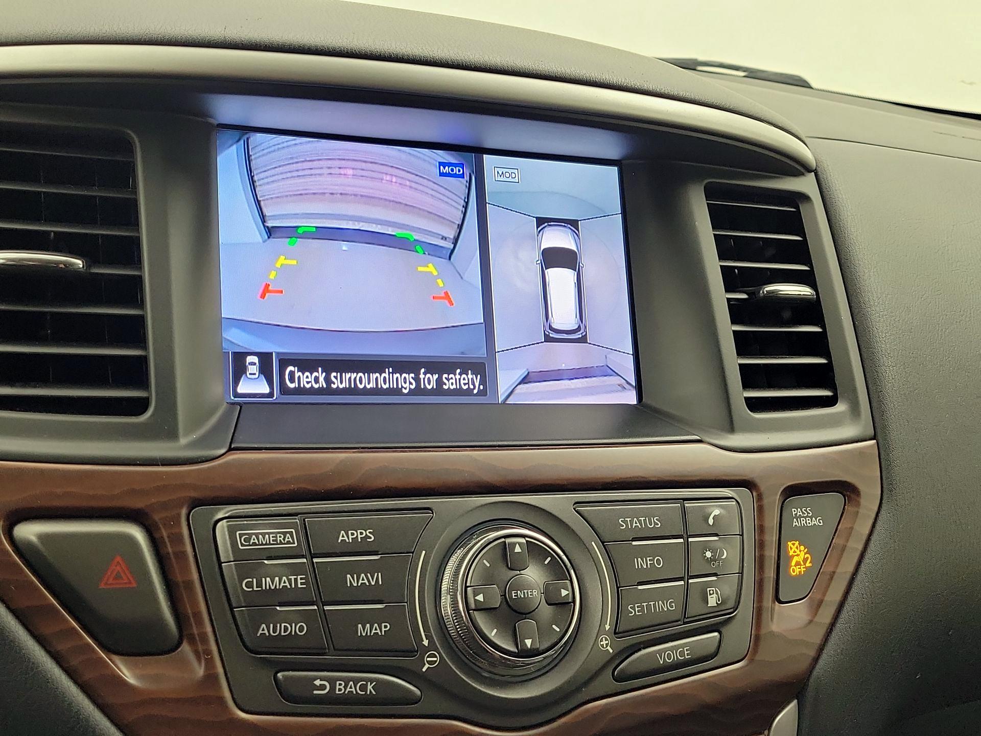 Thumbnail: 2020 Nissan Pathfinder - 15