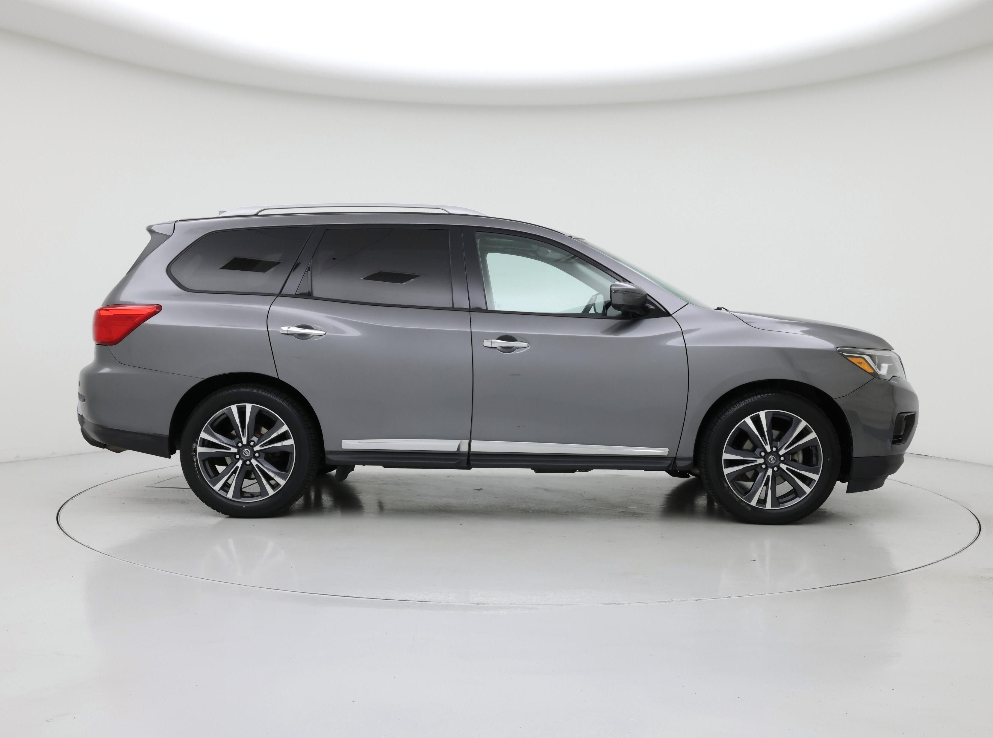 Thumbnail: 2020 Nissan Pathfinder - 7