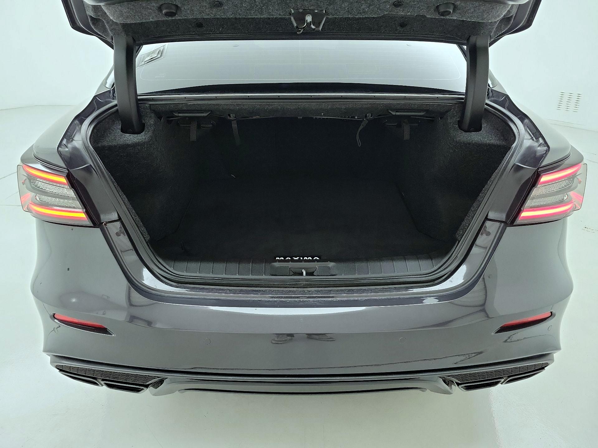 Thumbnail: 2021 Nissan Maxima - 20