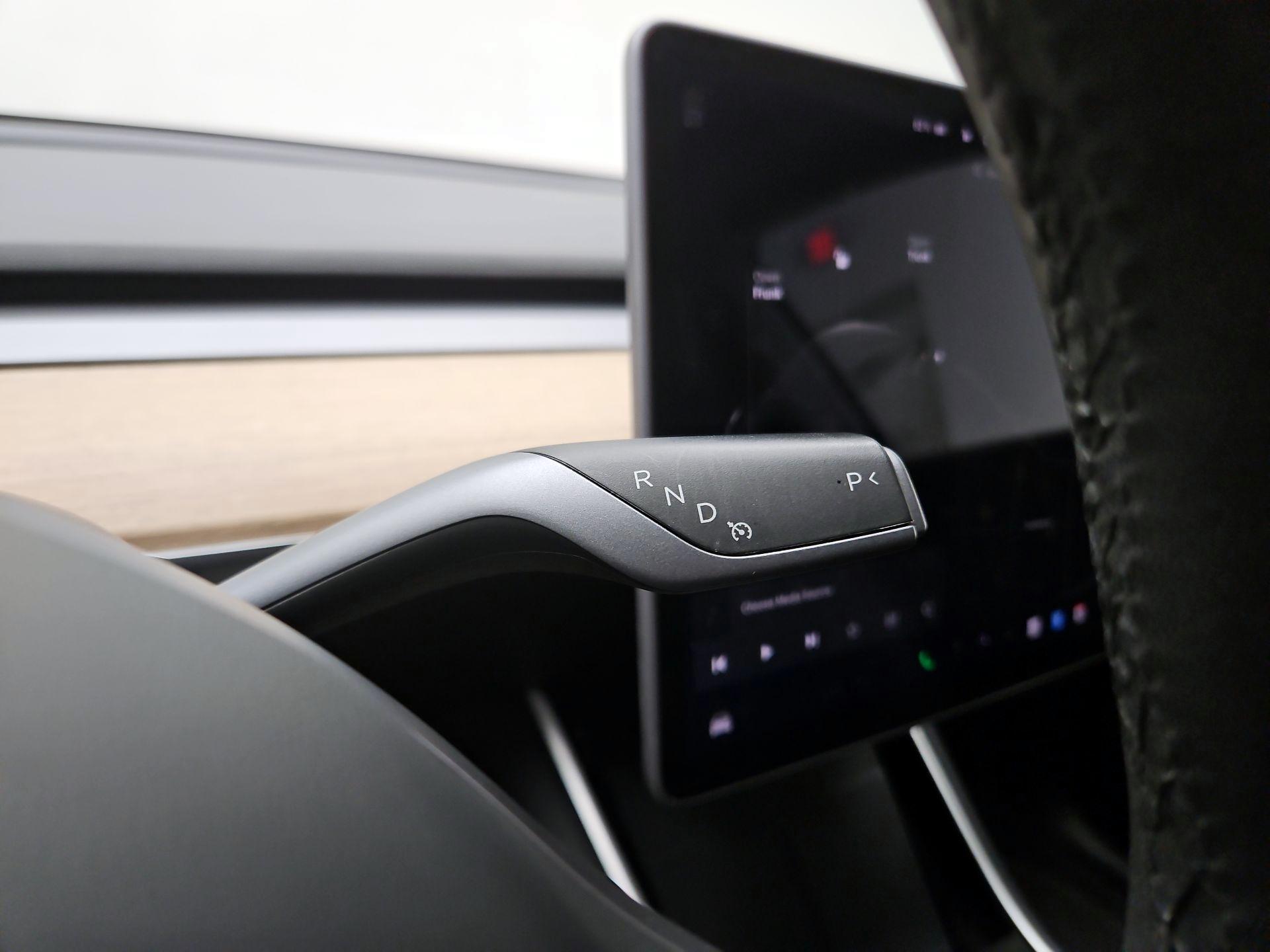 Thumbnail: 2021 Tesla Model Y - 15