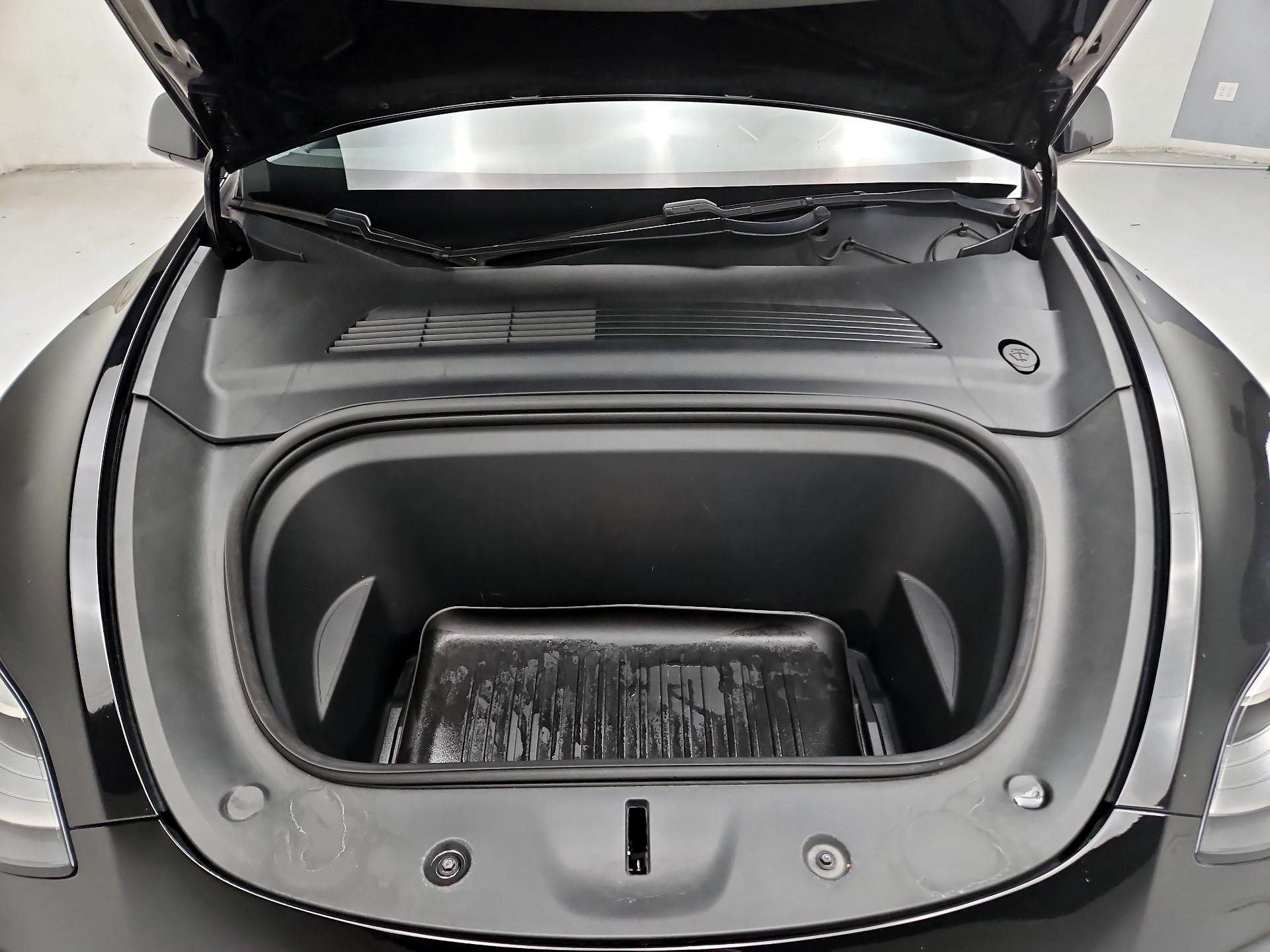 Thumbnail: 2021 Tesla Model Y - 20