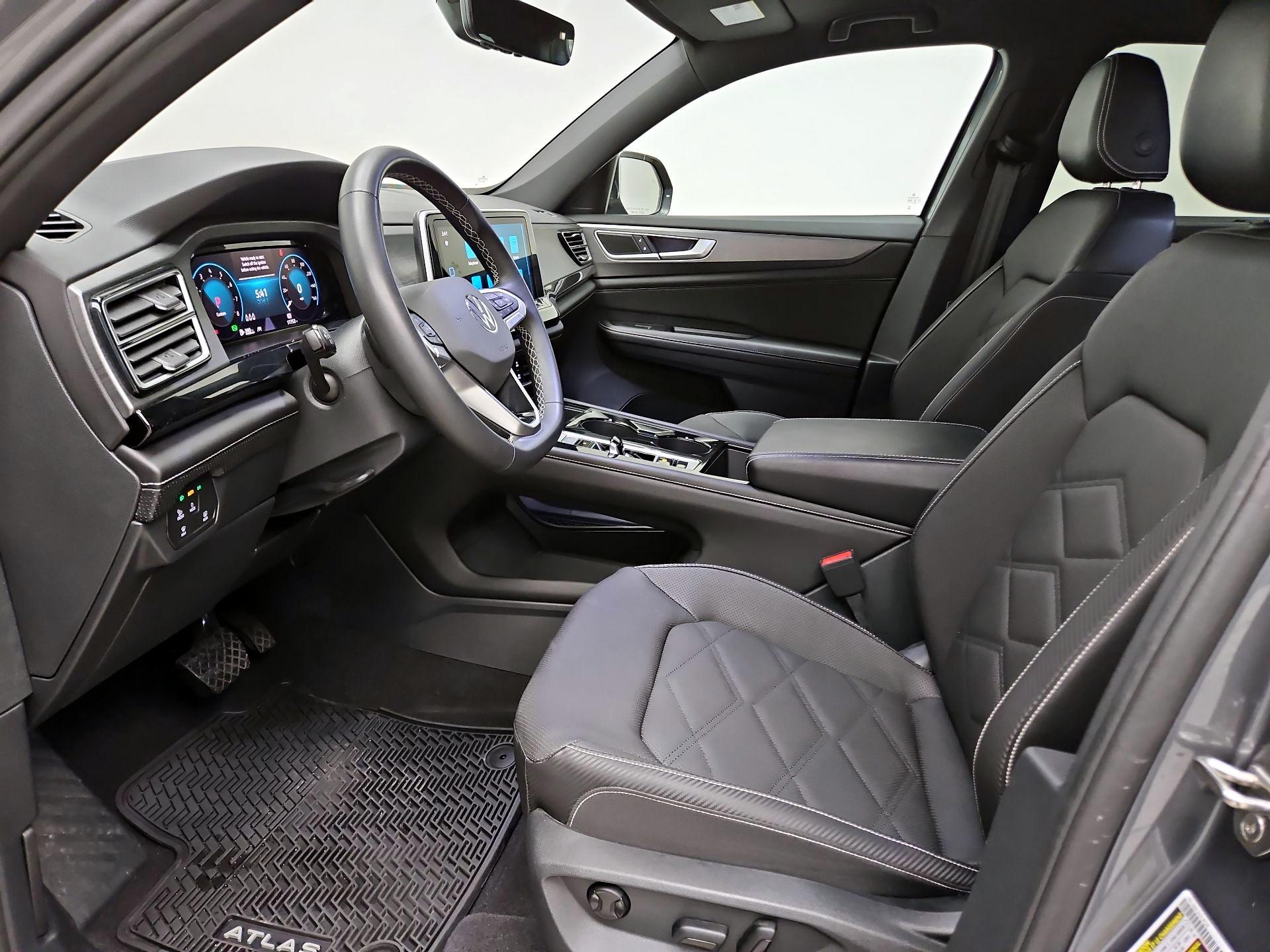 Thumbnail: 2024 Volkswagen Atlas - 11