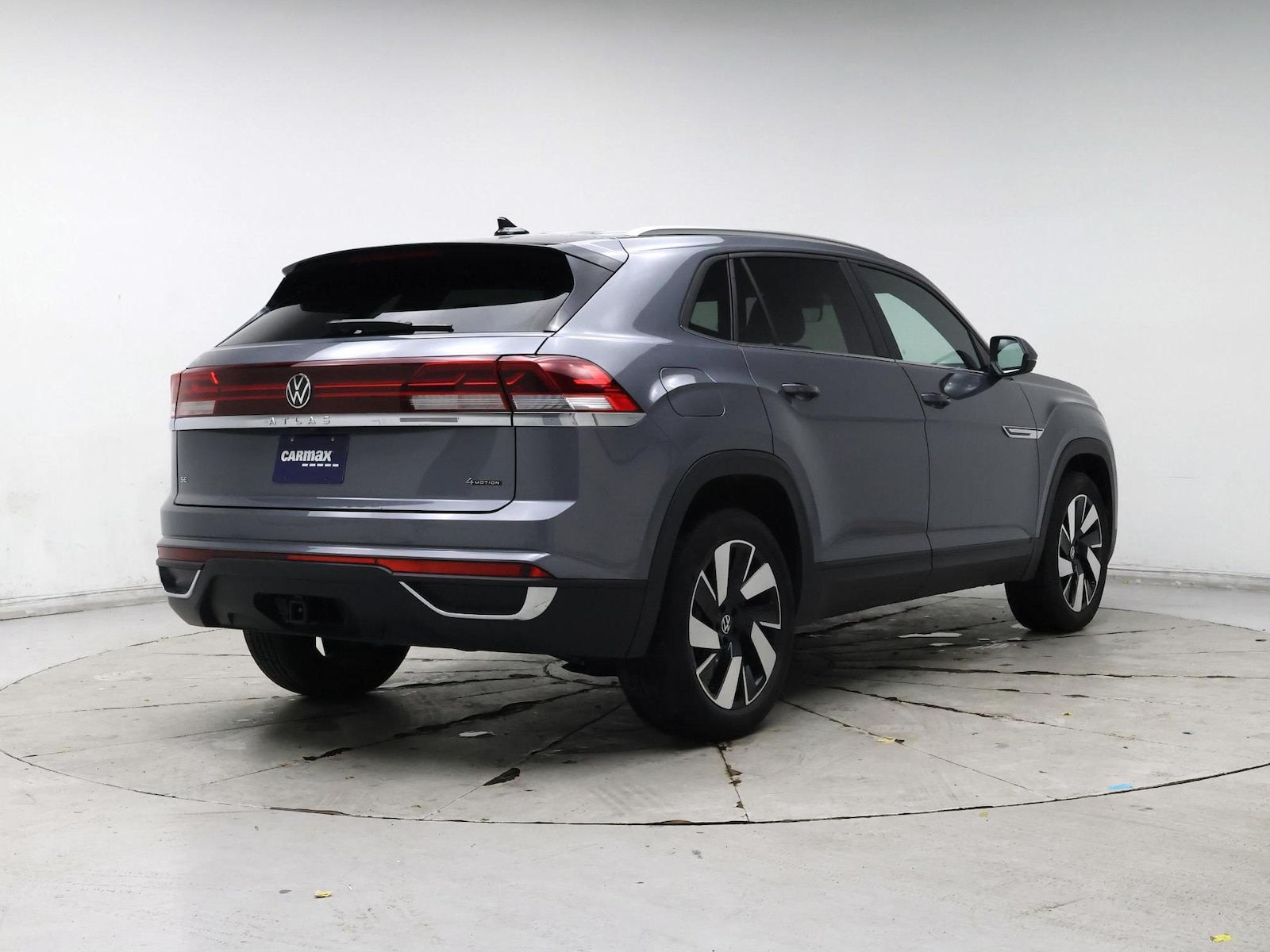 2024 Volkswagen Atlas Cross Sport SE w/Tech - Photo 9