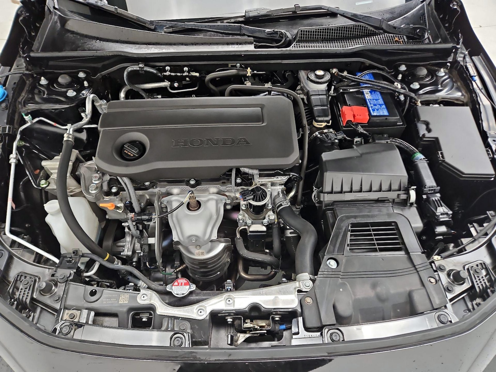 2025 Honda Civic Sport - Photo 22