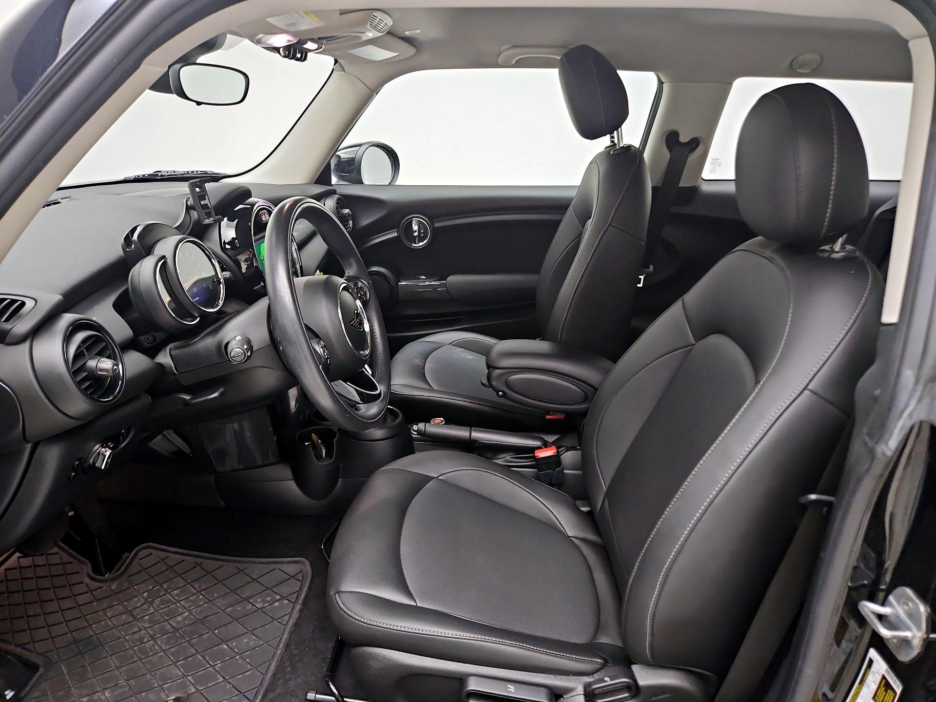 Thumbnail: 2020 MINI Cooper Hardtop - 11