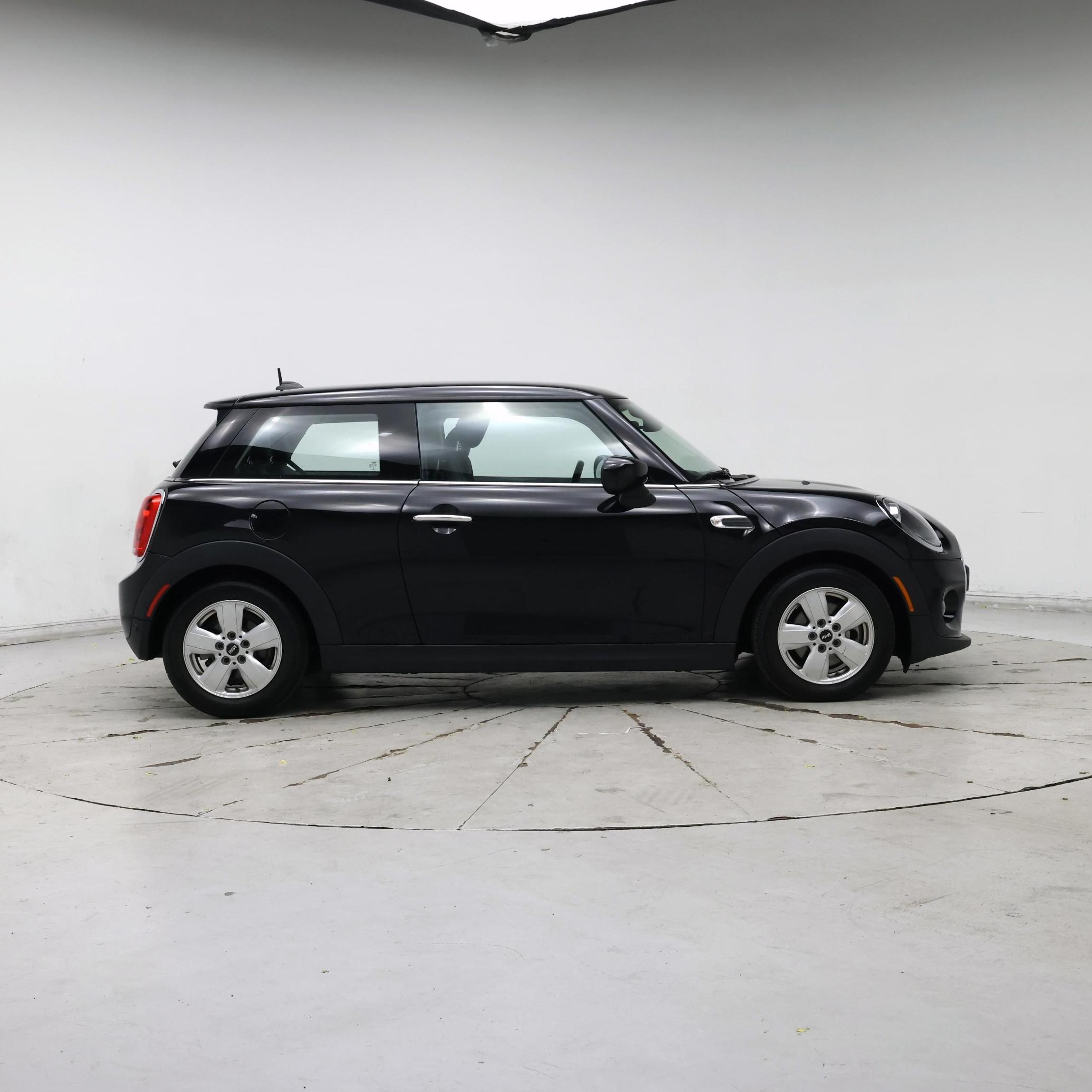 Thumbnail: 2020 MINI Cooper Hardtop - 7