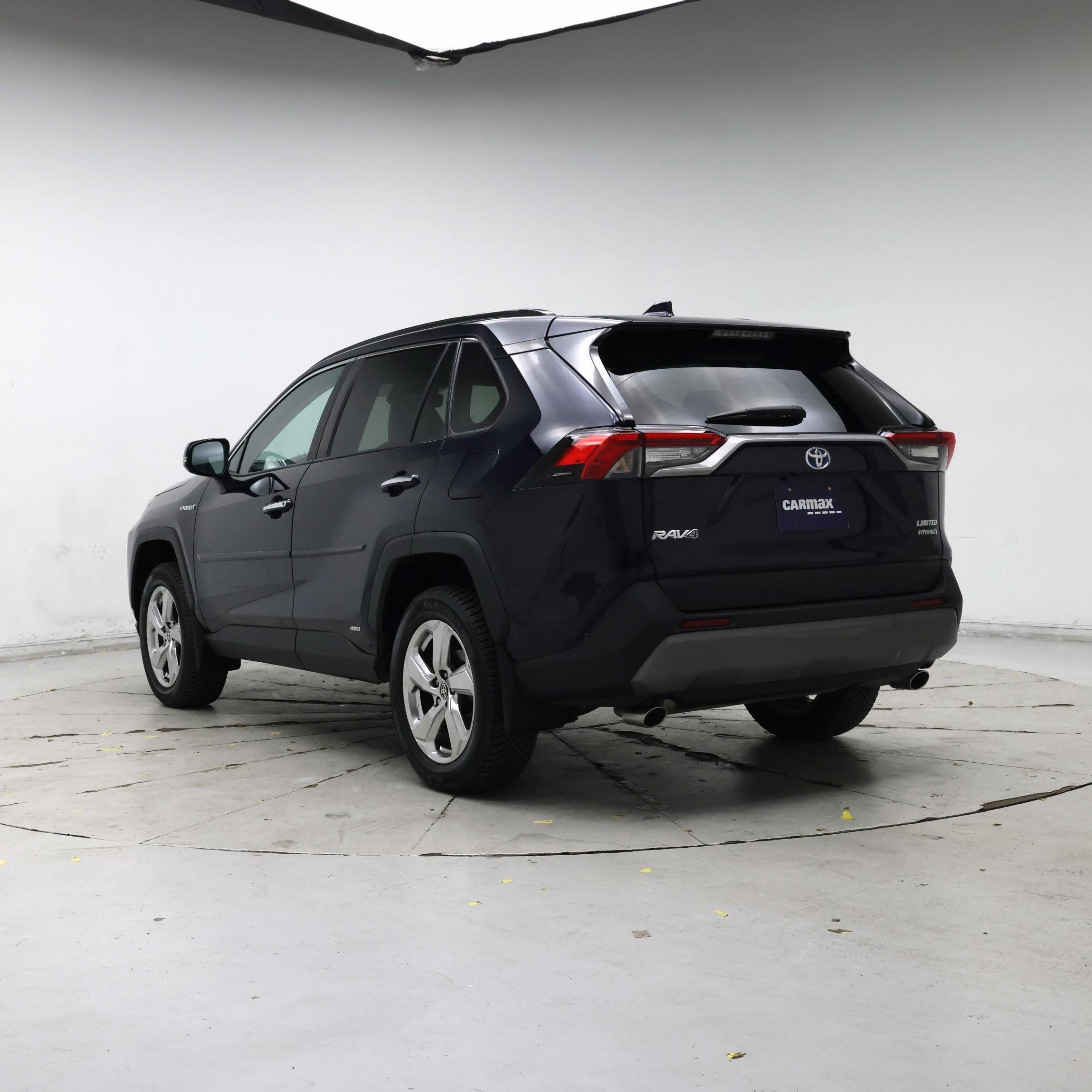 Thumbnail: 2021 Toyota RAV4 - 2