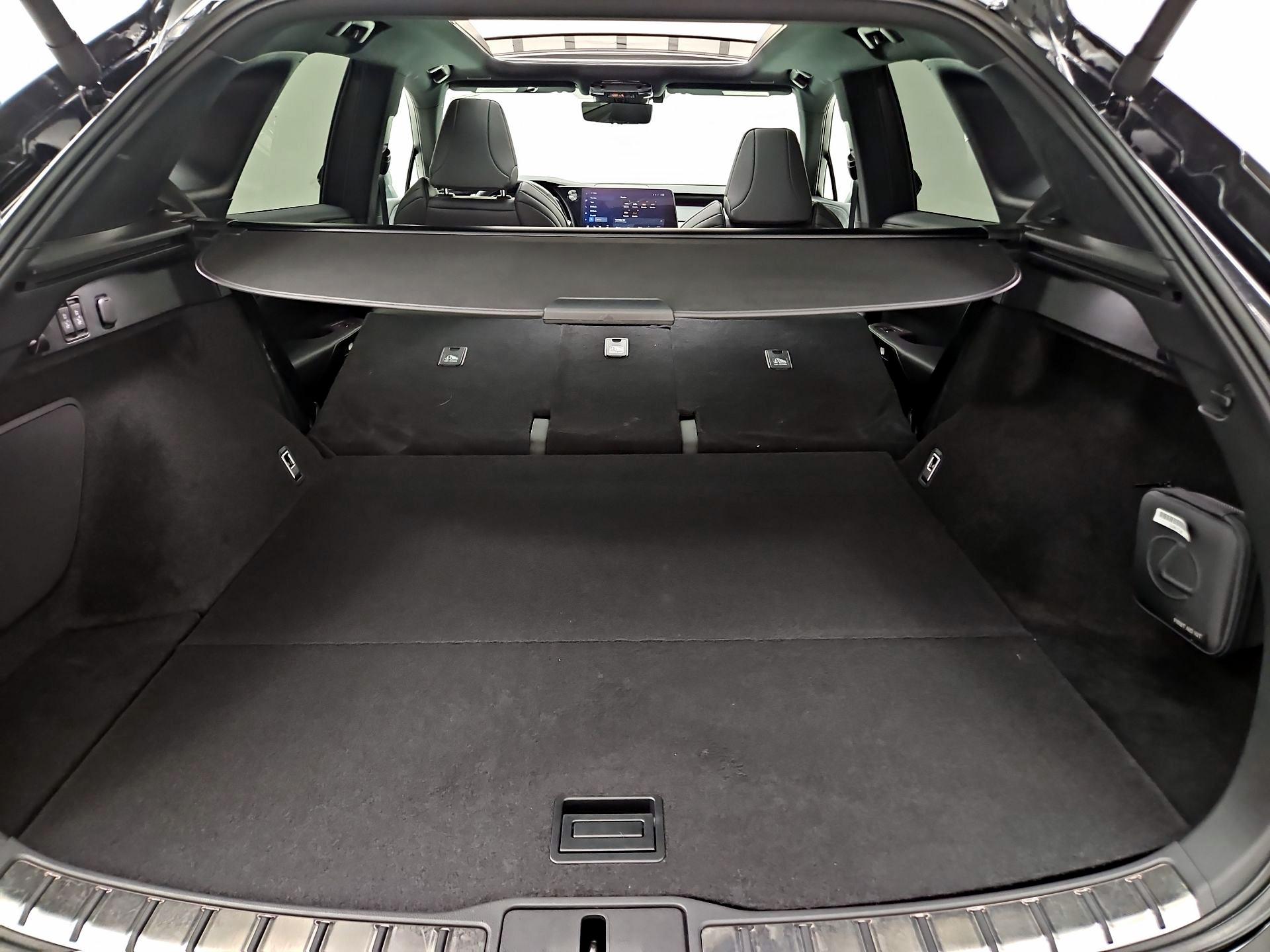 Thumbnail: 2023 Lexus RX - 20