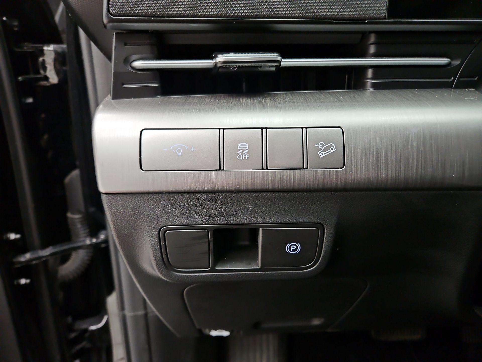 Thumbnail: 2024 Hyundai Kona - 13