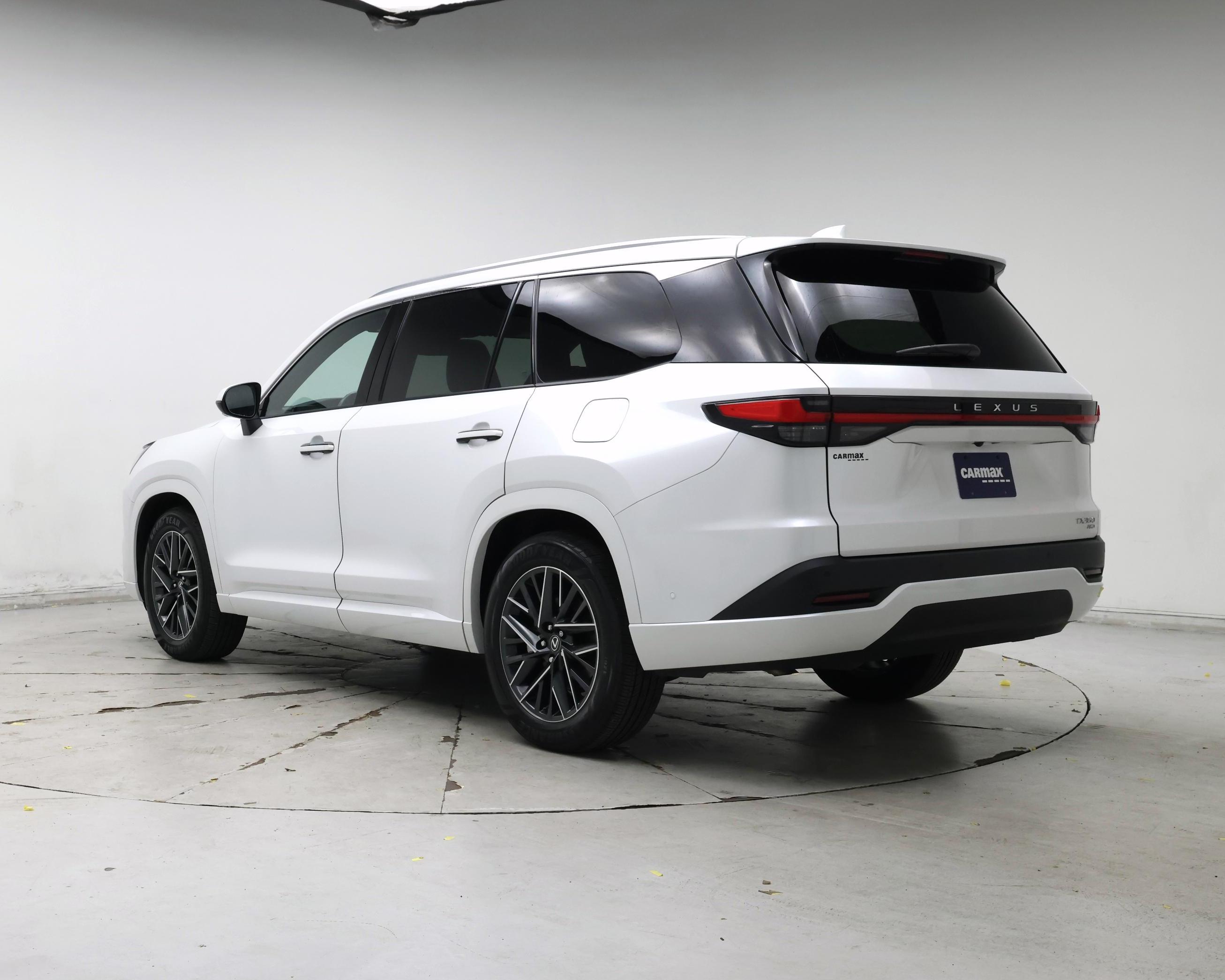 Thumbnail: 2025 Lexus TX - 2