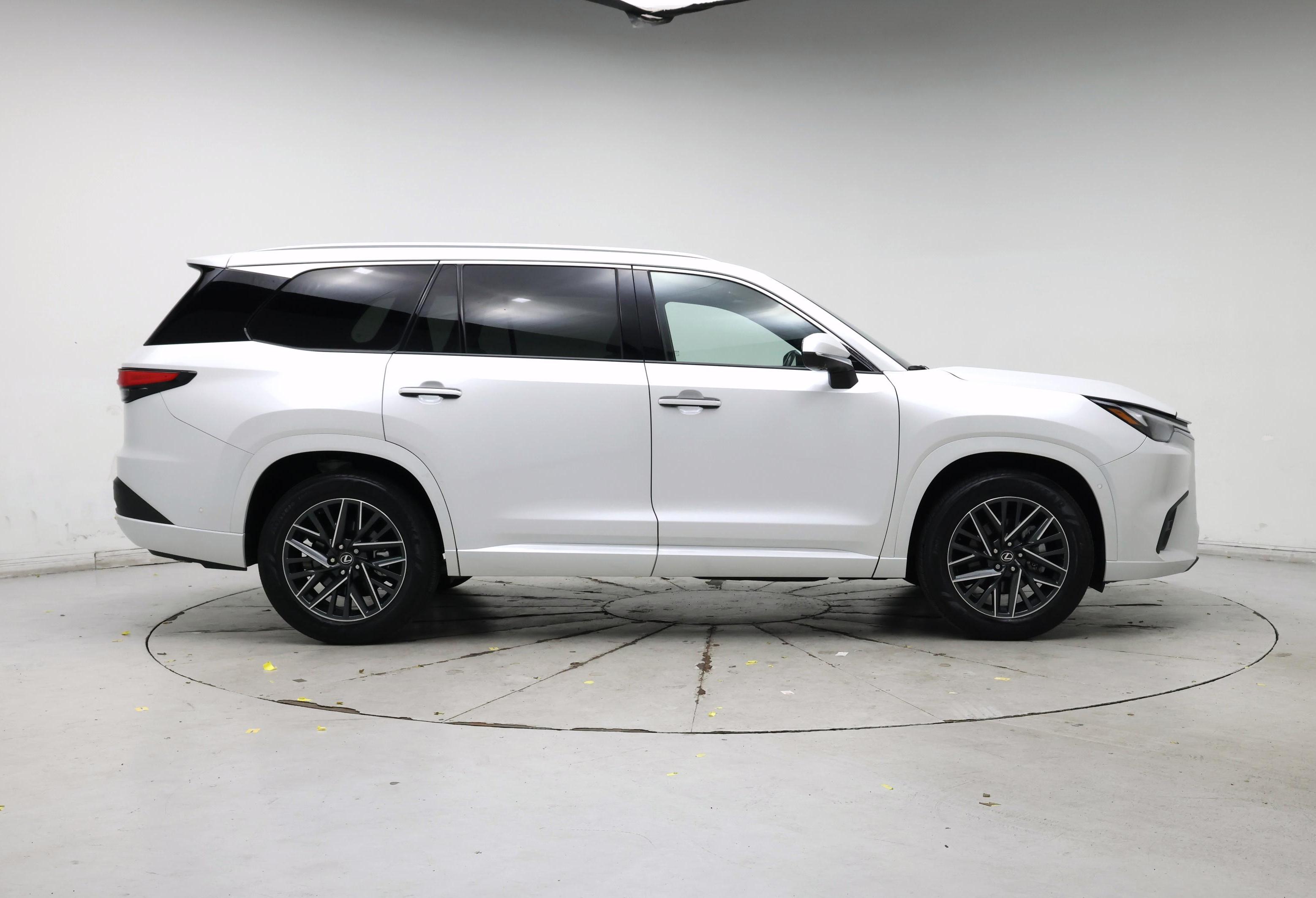 Thumbnail: 2025 Lexus TX - 7