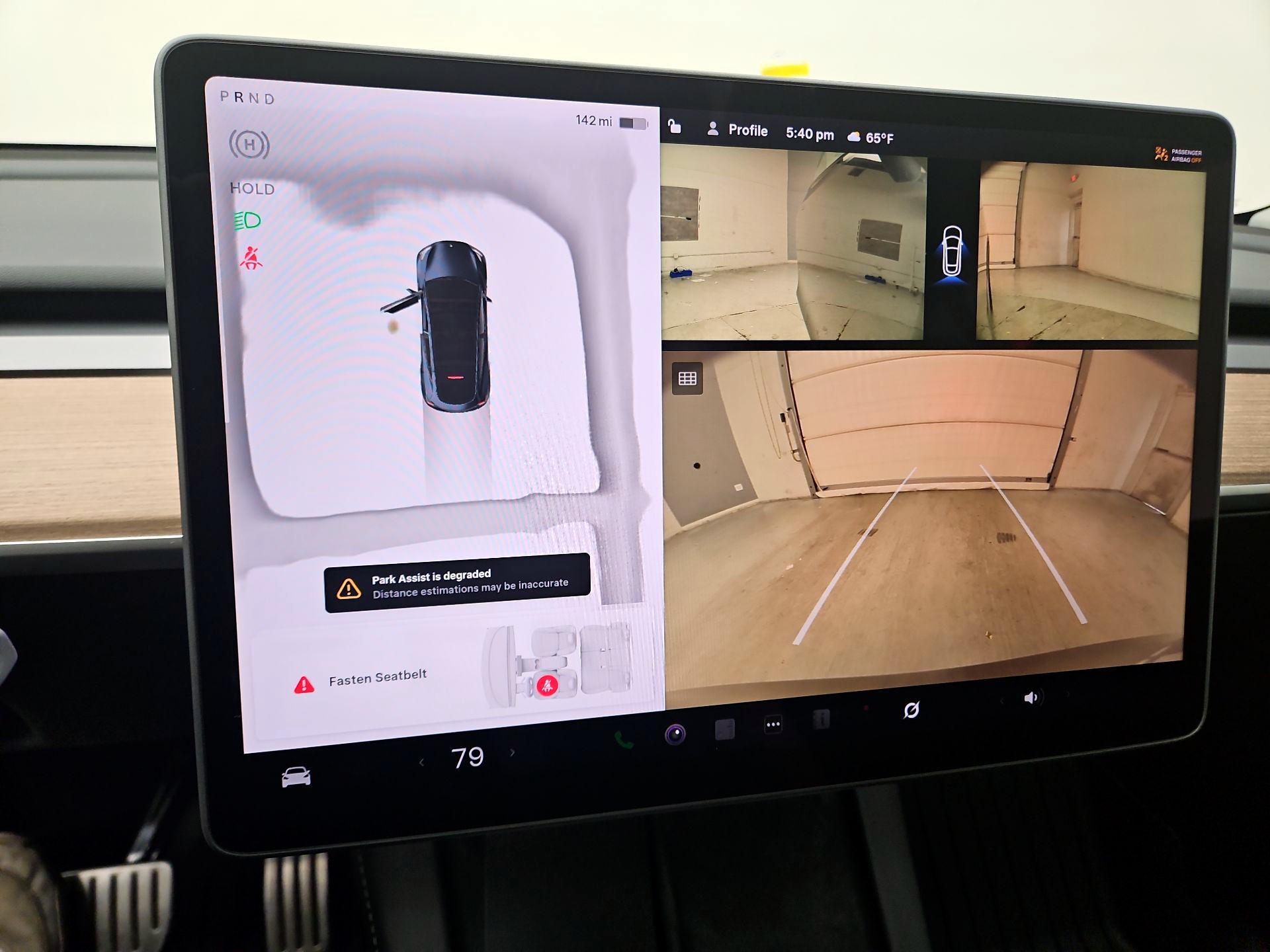 Thumbnail: 2025 Tesla Model Y - 12