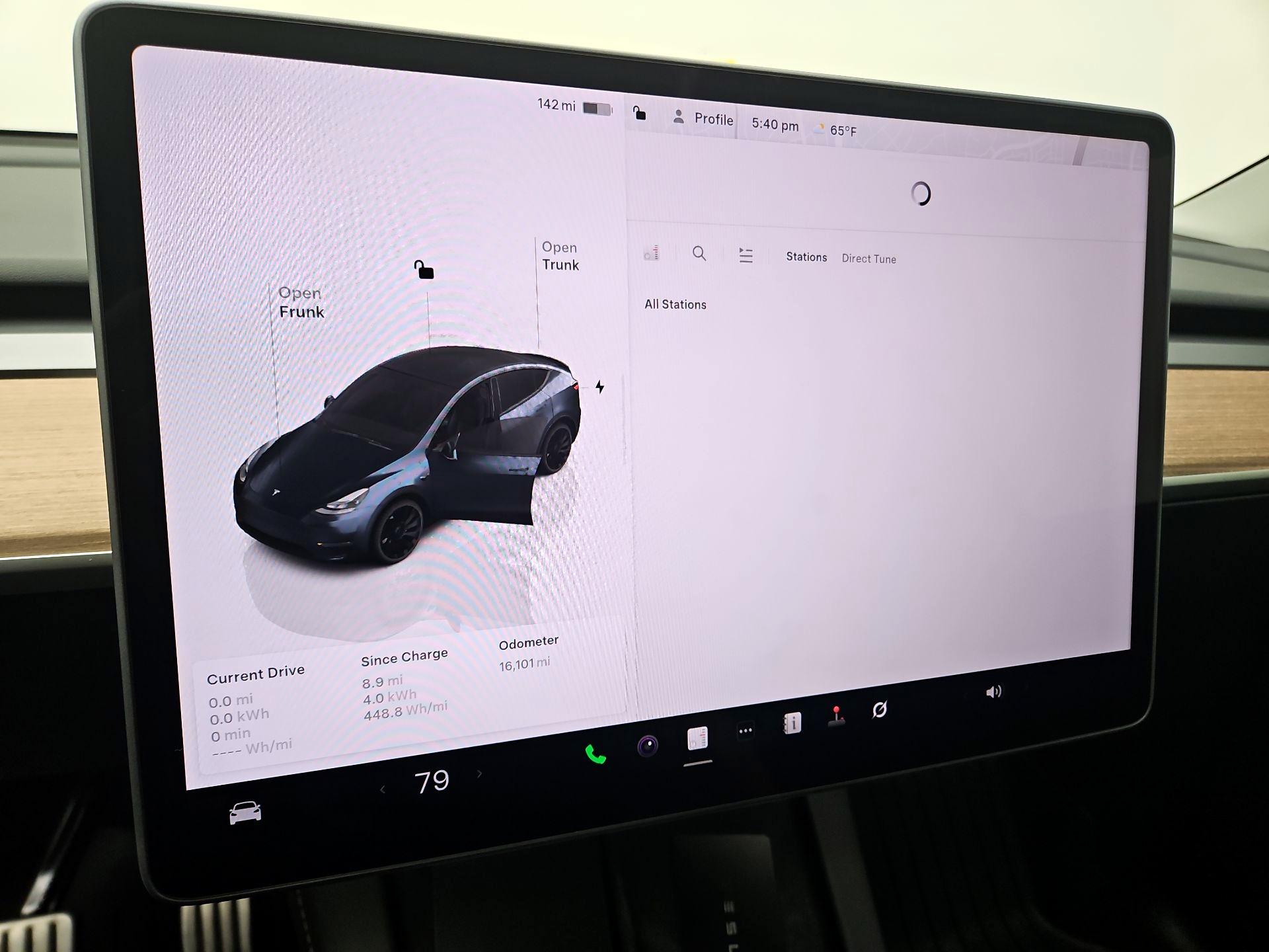 Thumbnail: 2025 Tesla Model Y - 13