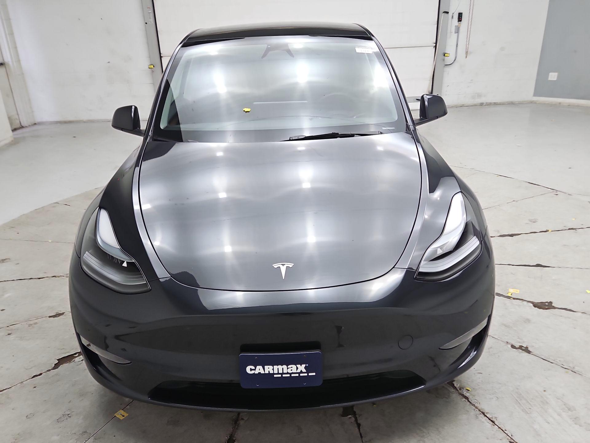 Thumbnail: 2025 Tesla Model Y - 2