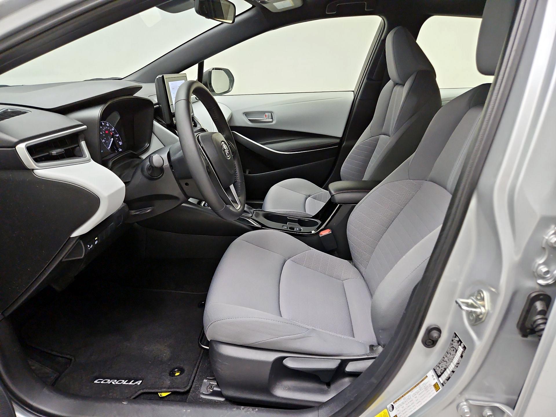 Thumbnail: 2023 Toyota Corolla - 9