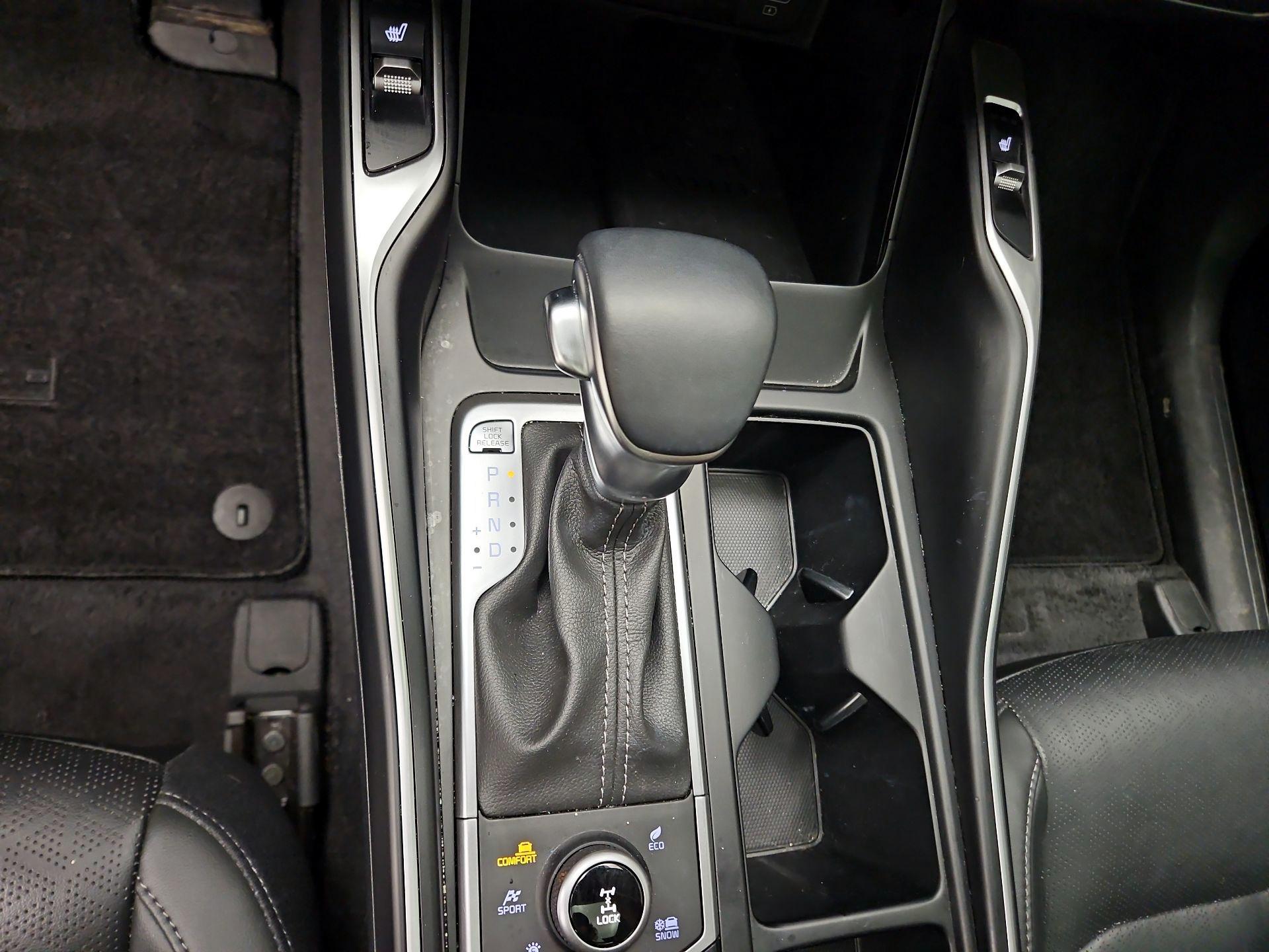 Thumbnail: 2023 Kia Sorento - 18