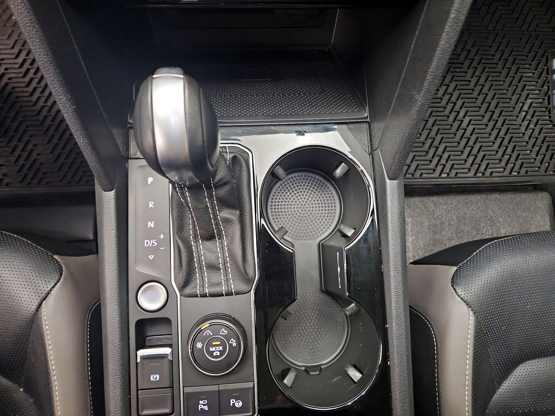 Thumbnail: 2022 Volkswagen Atlas - 18