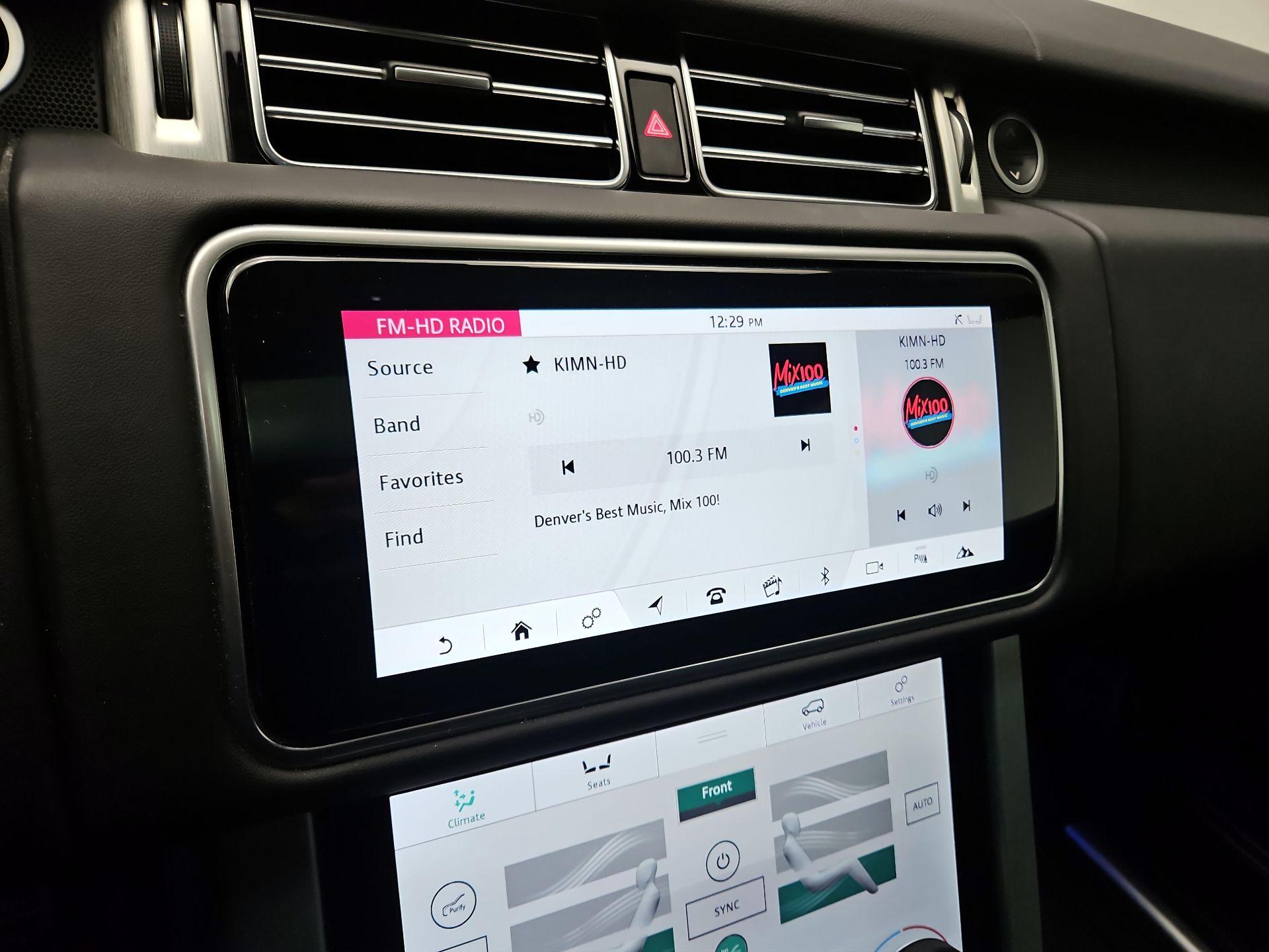 Thumbnail: 2022 Land Rover Range Rover - 14