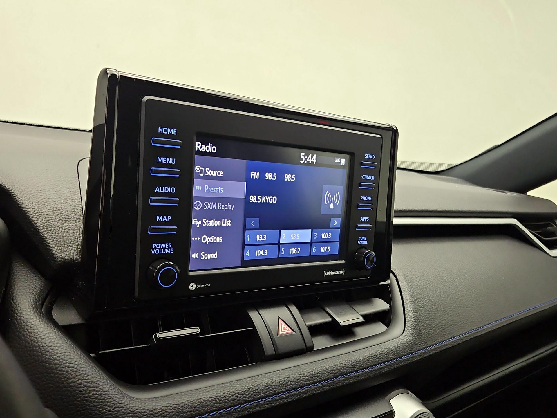 Thumbnail: 2022 Toyota RAV4 - 14