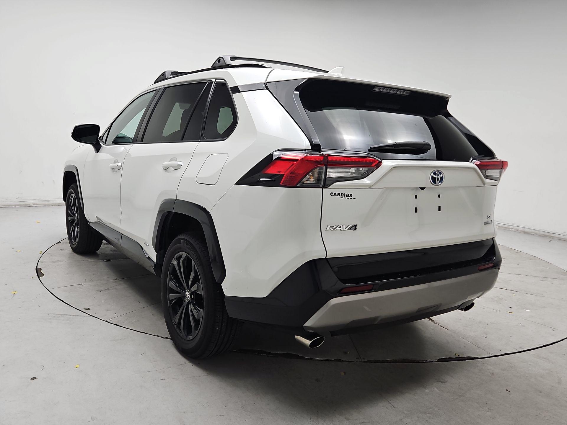 Thumbnail: 2022 Toyota RAV4 - 7