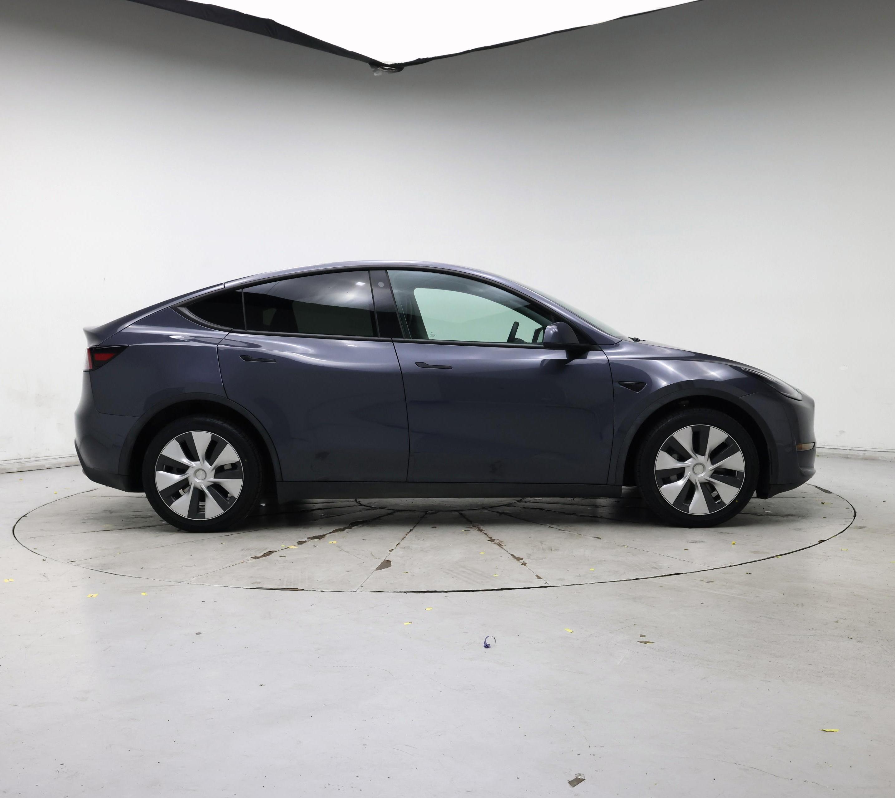 Thumbnail: 2023 Tesla Model Y - 7