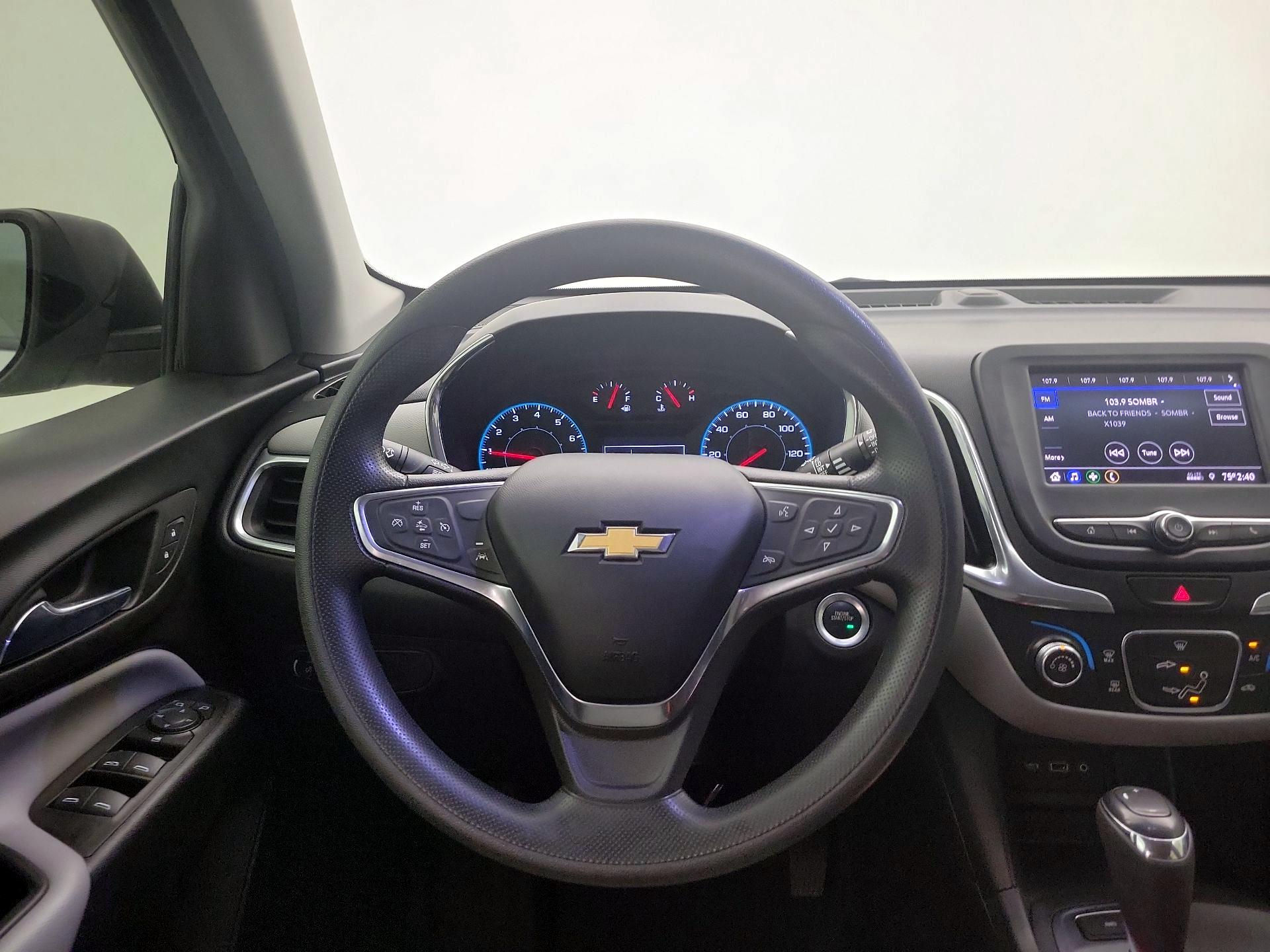Thumbnail: 2021 Chevrolet Equinox - 10