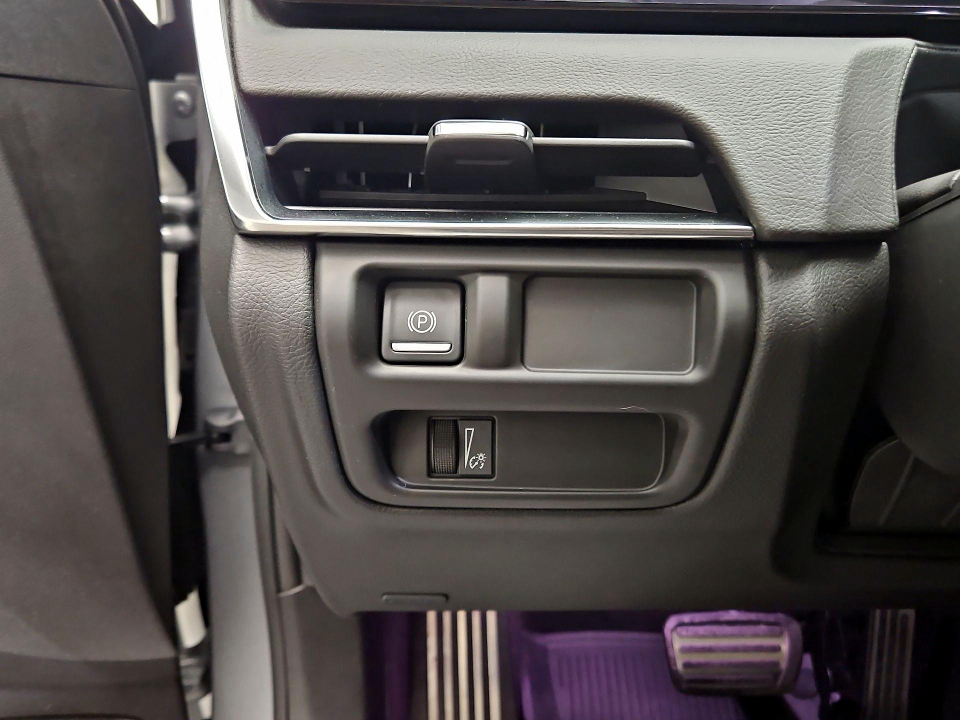 Thumbnail: 2025 Cadillac CT5 - 11