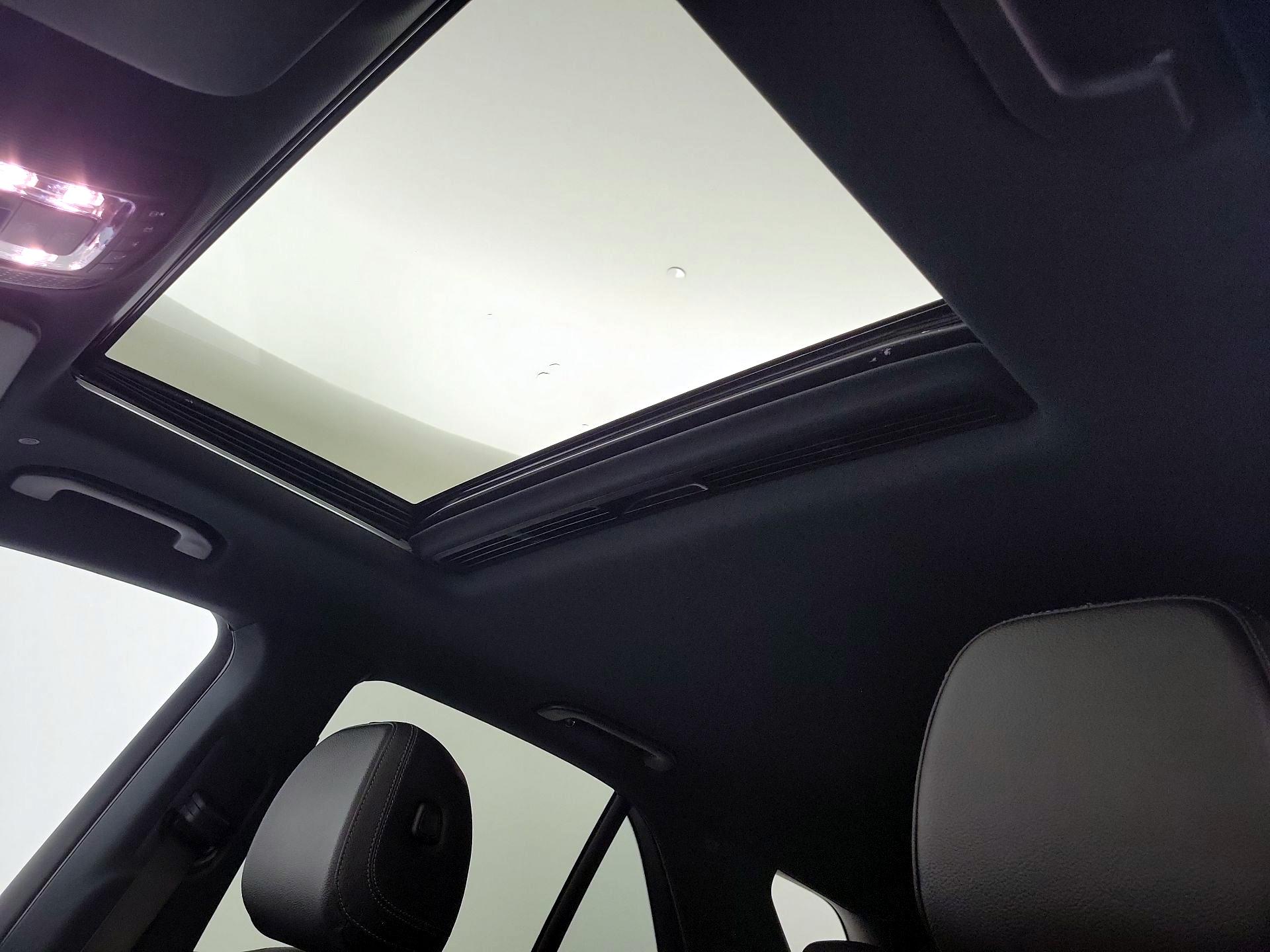 Thumbnail: 2024 Mercedes-Benz GLE - 20