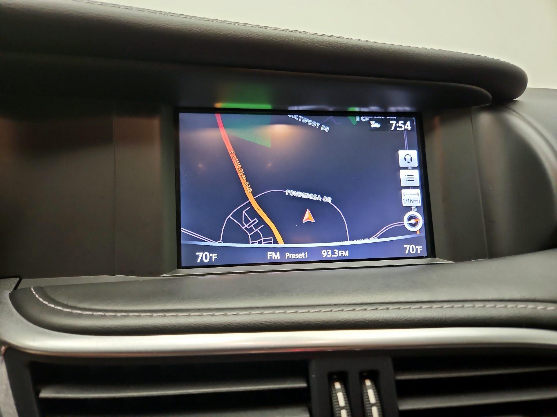 Thumbnail: 2019 INFINITI QX30 - 14