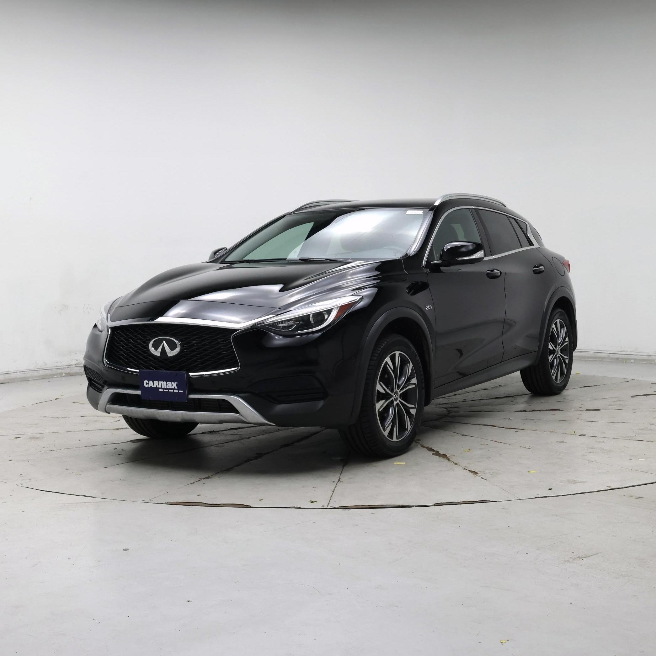 Thumbnail: 2019 INFINITI QX30 - 4