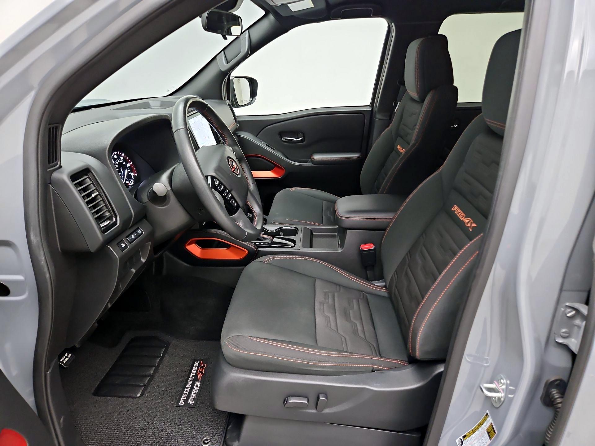 Thumbnail: 2024 Nissan Frontier - 9