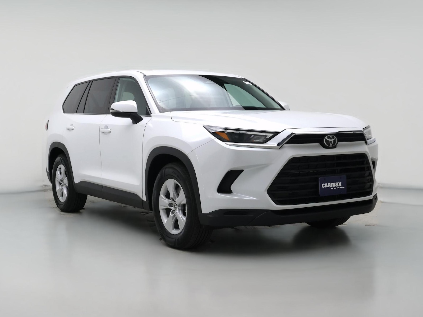 2025 Toyota Grand Highlander LE - Photo 1