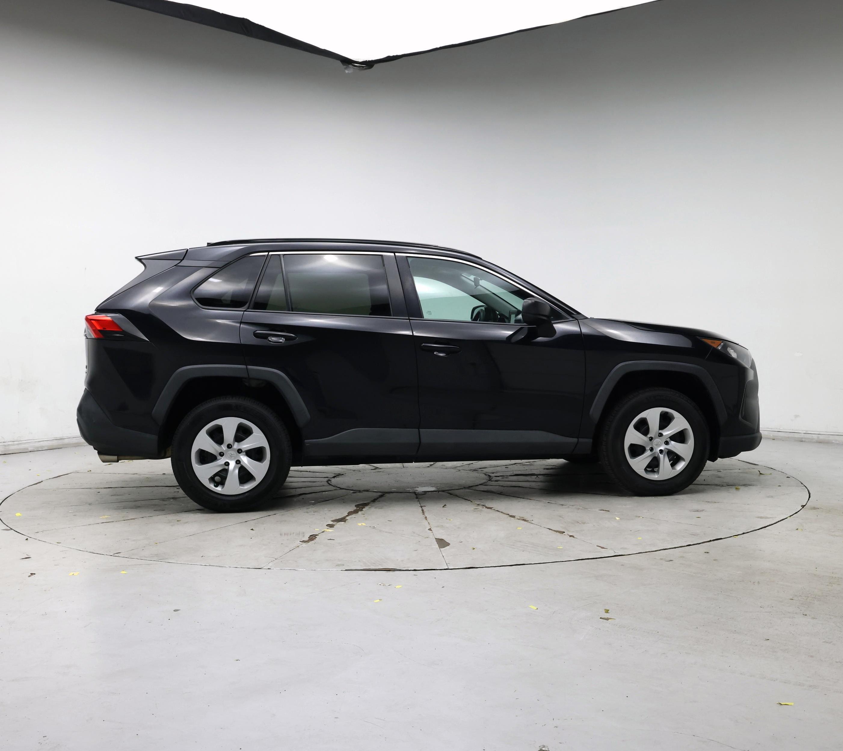 Thumbnail: 2020 Toyota RAV4 - 7