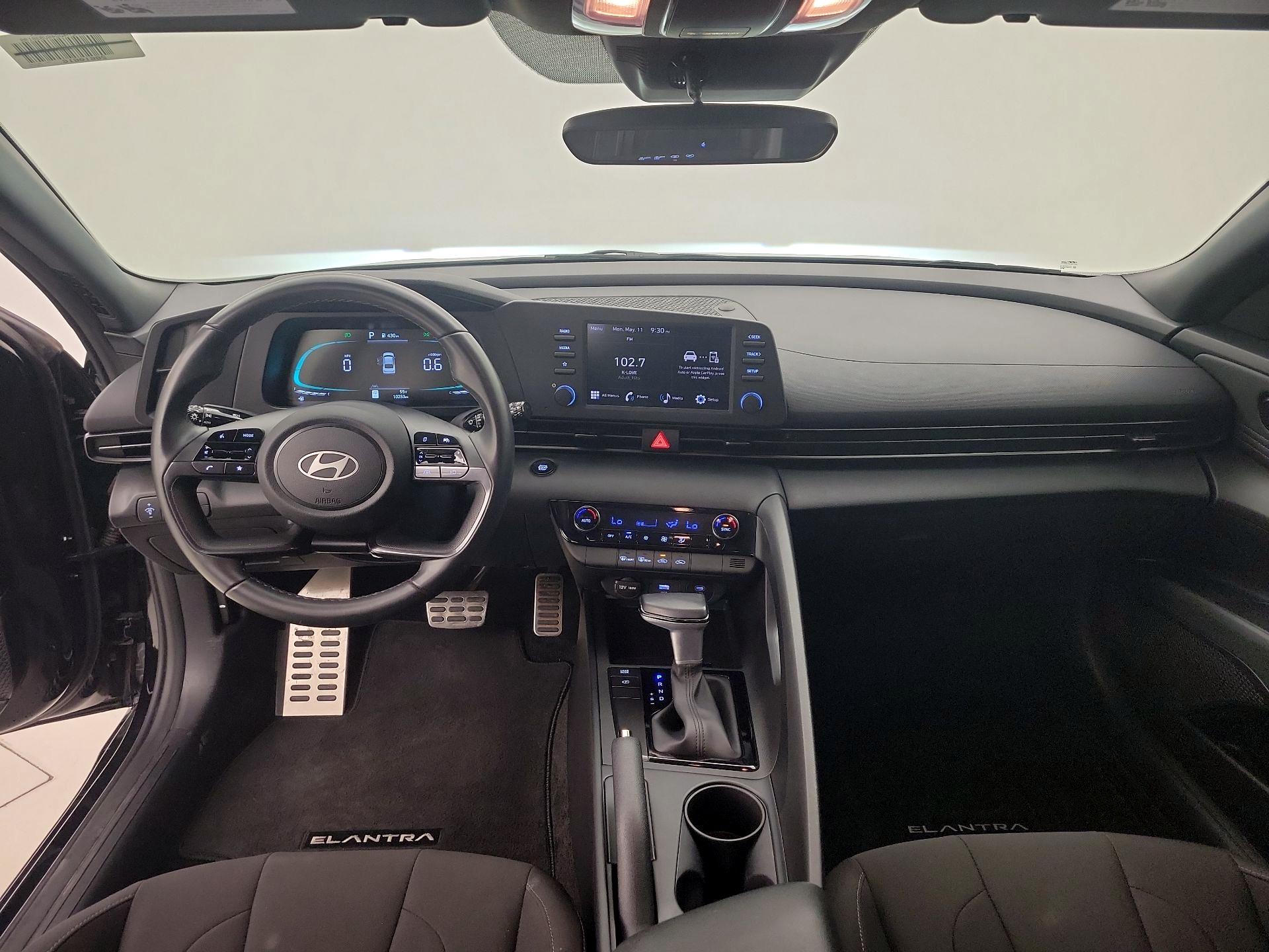 Thumbnail: 2025 Hyundai Elantra - 9
